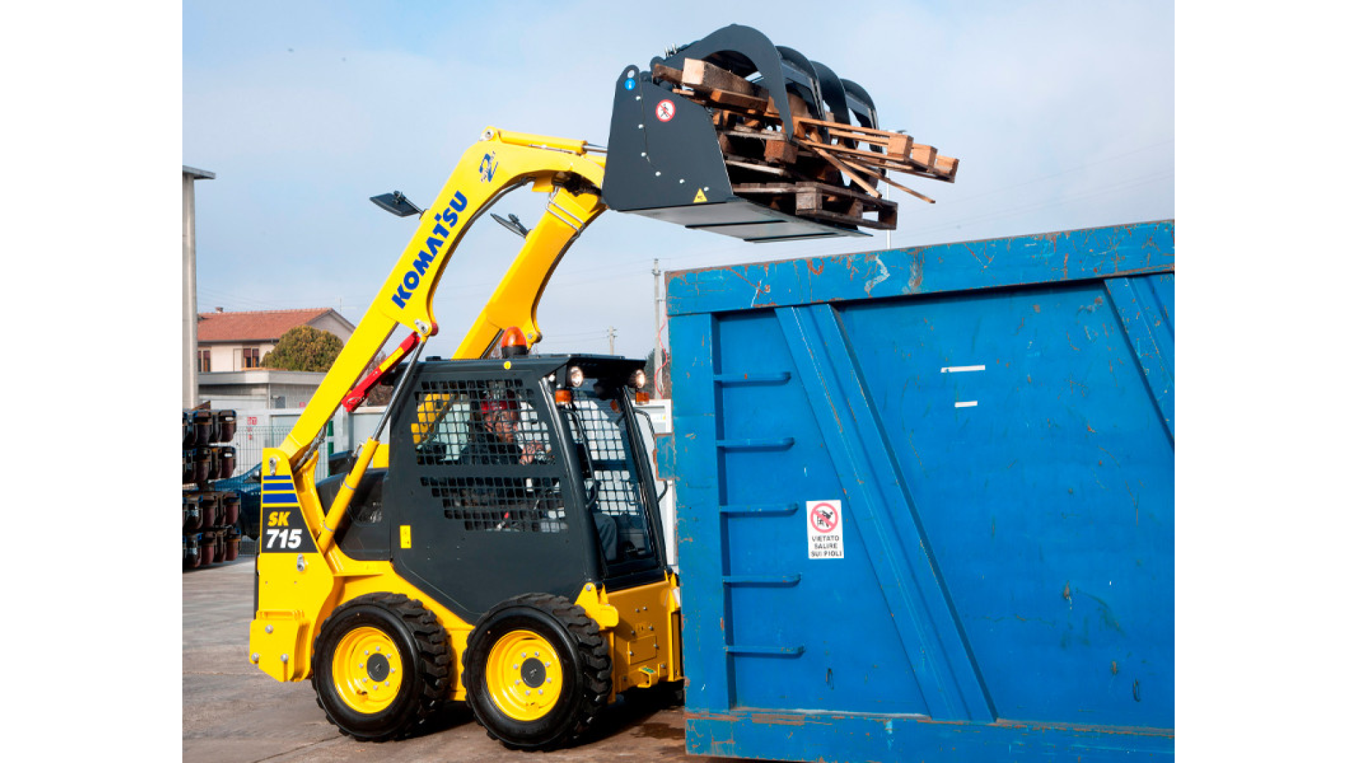 Minipala gommata KOMATSU SK715-8