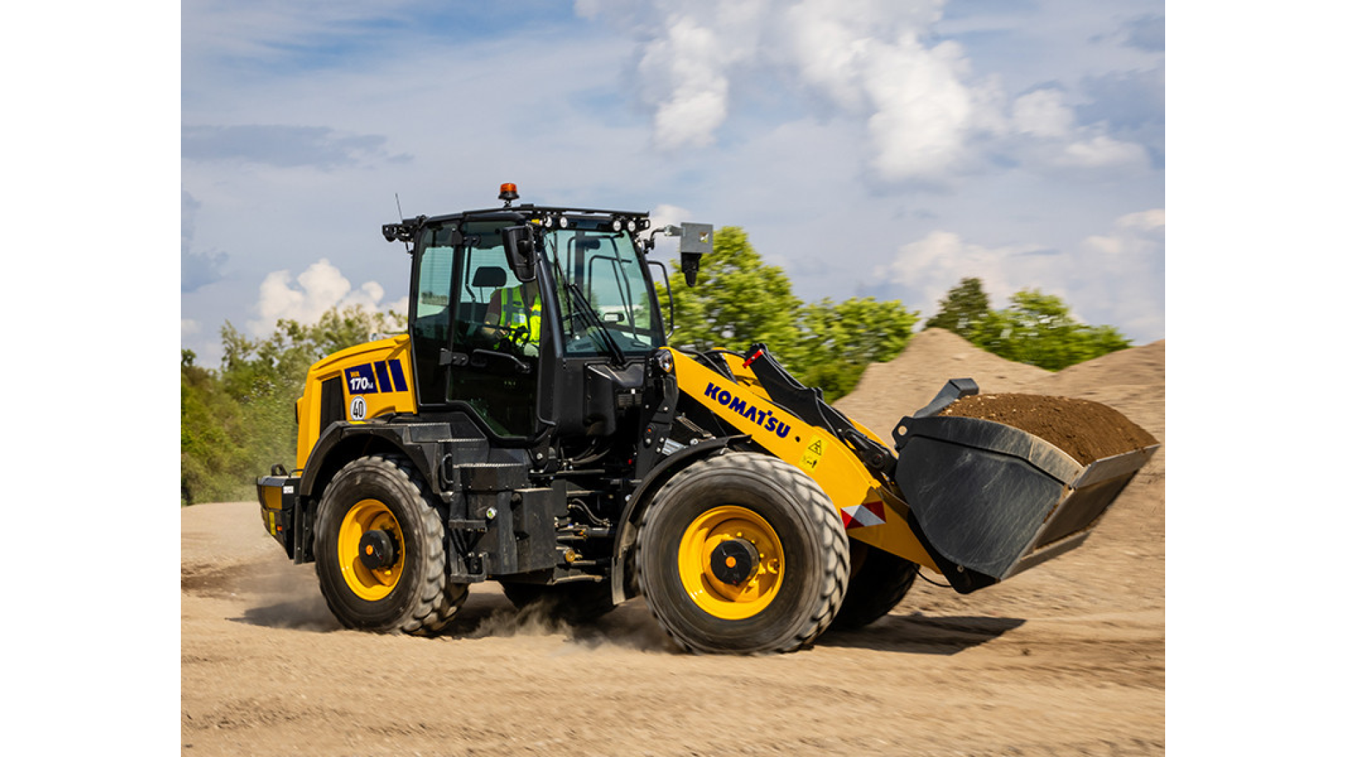 Pala Gommata KOMATSU WA170M-11