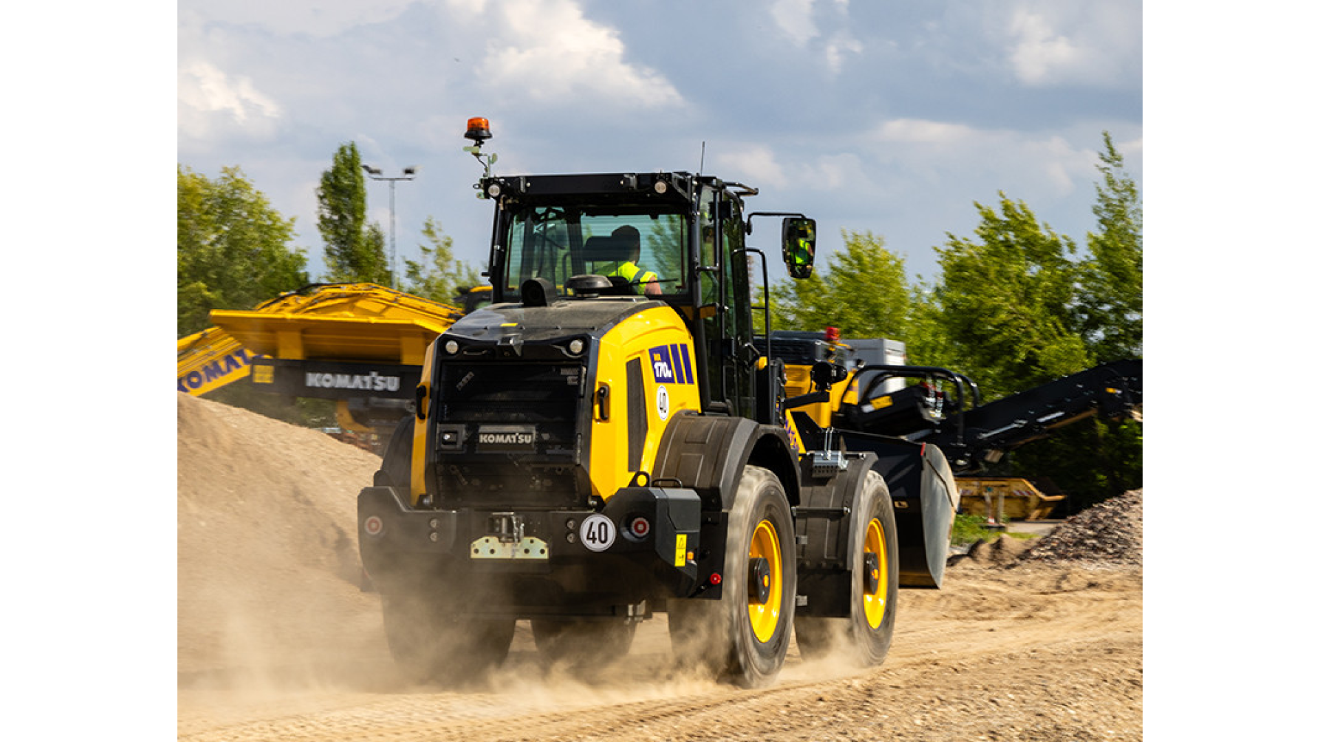 Pala Gommata KOMATSU WA170M-11