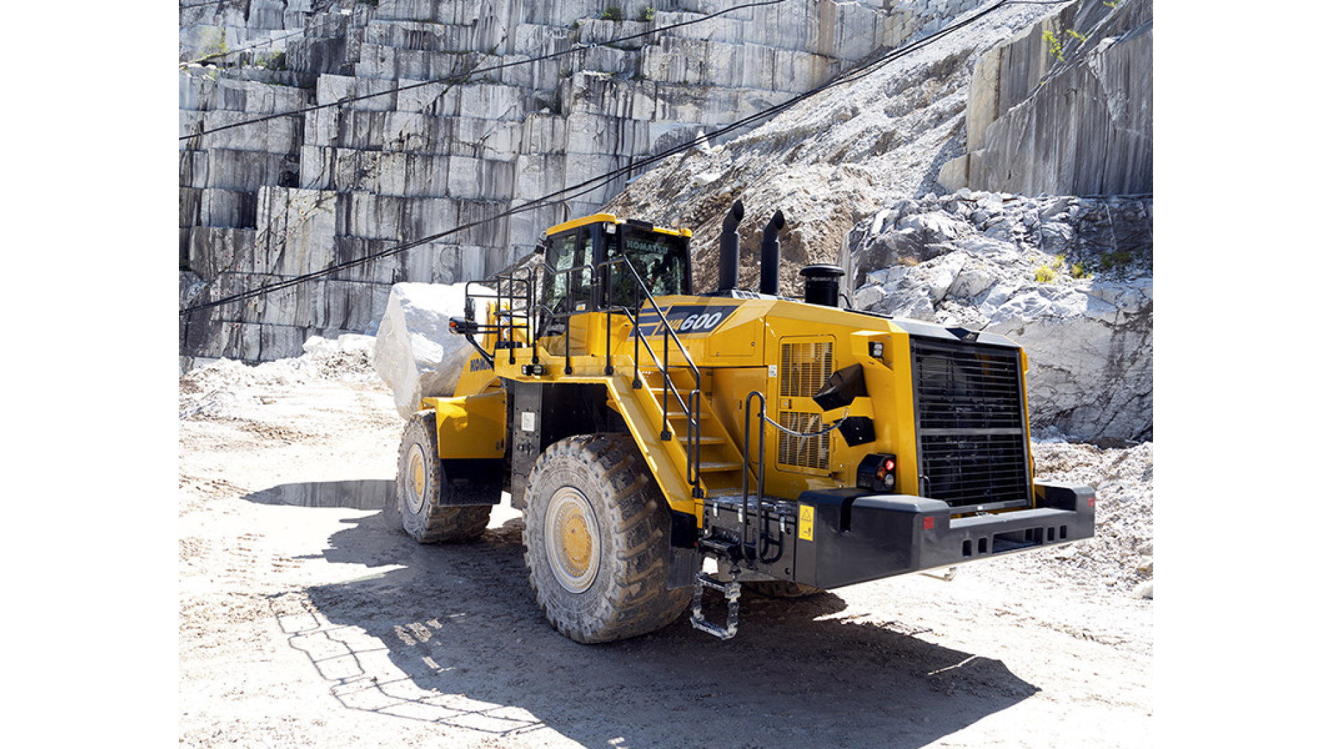 Pala Gommata KOMATSU WA600-8 Stone Handler