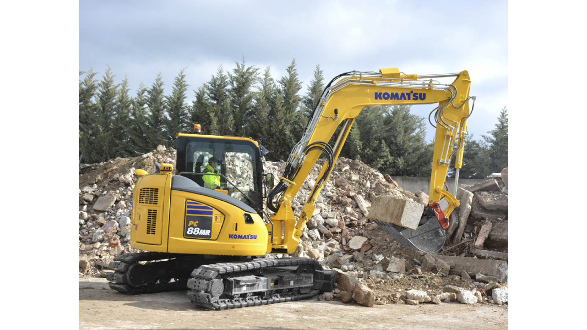 Escavatore KOMATSU PC88MR-11