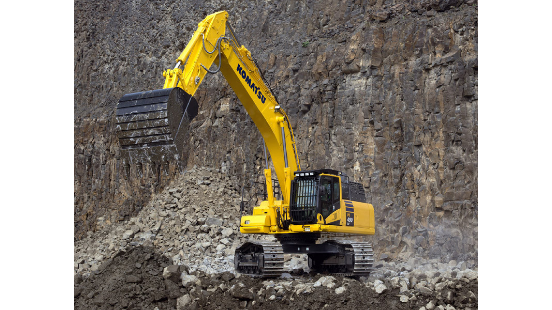 Escavatore KOMATSU PC490LC-11