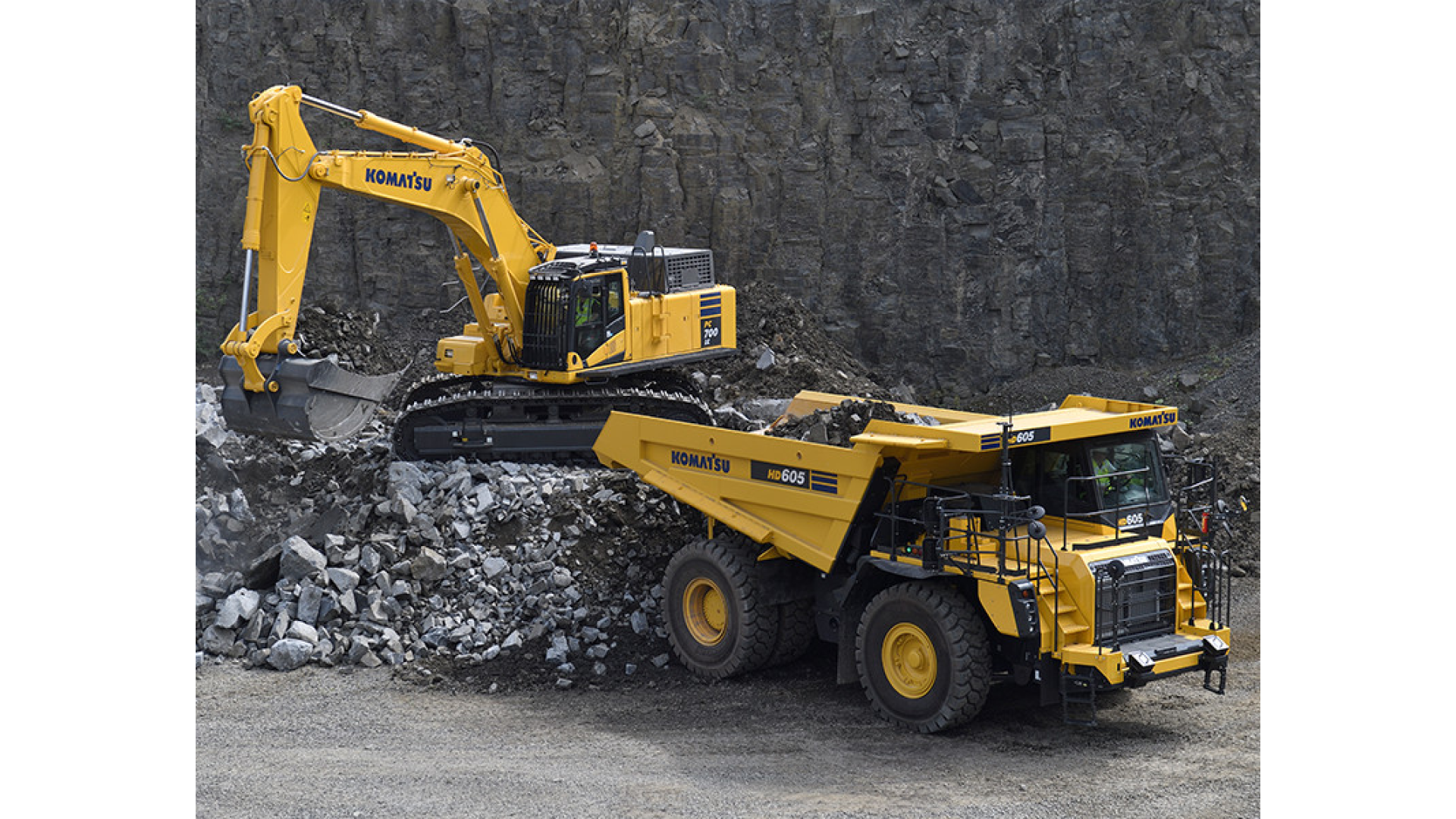 Escavatore KOMATSU PC700LC-11