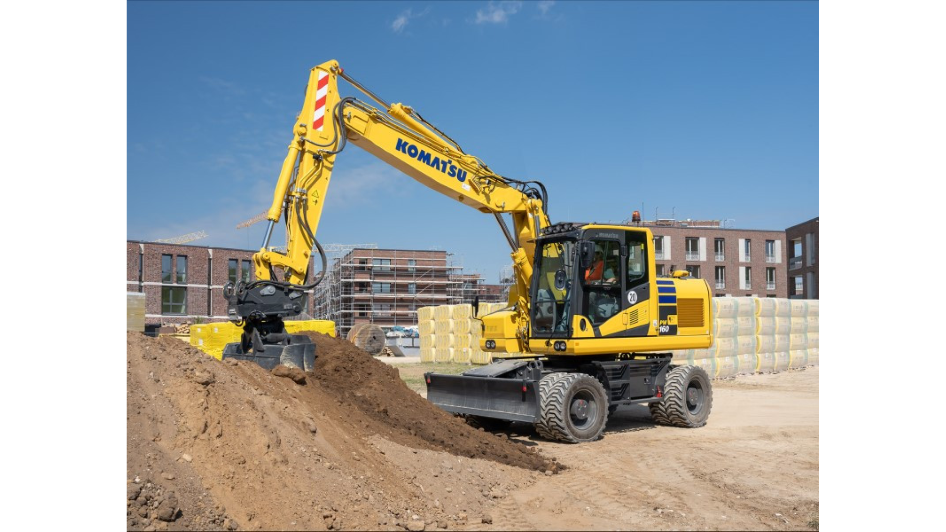Escavatore KOMATSU PW160-11