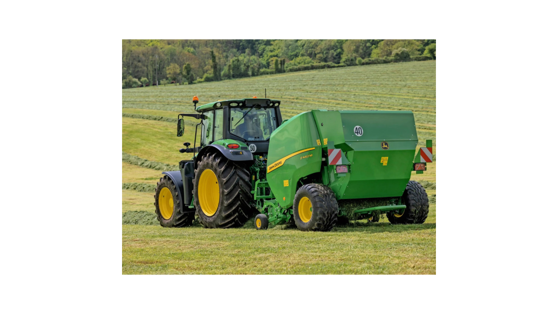 Rotopressa John Deere F442M