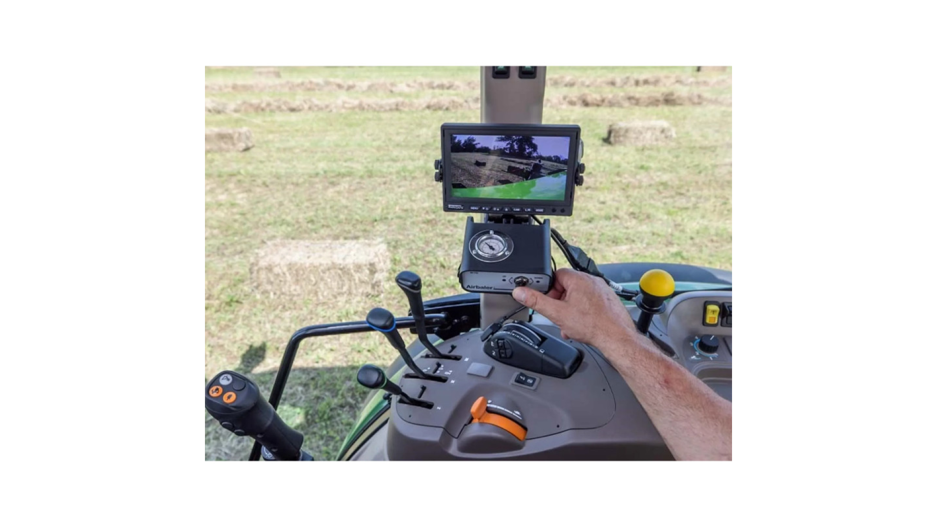 Pressa per balle quadre John Deere S200