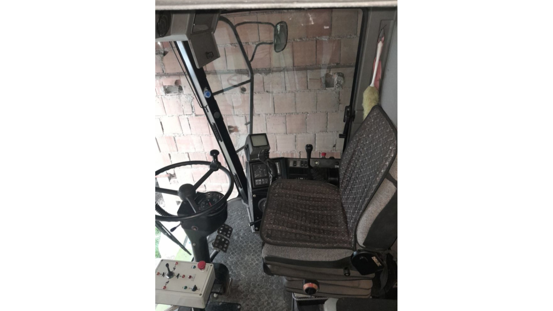 Mietitrebbia Claas DOMINATOR 198 H Usata