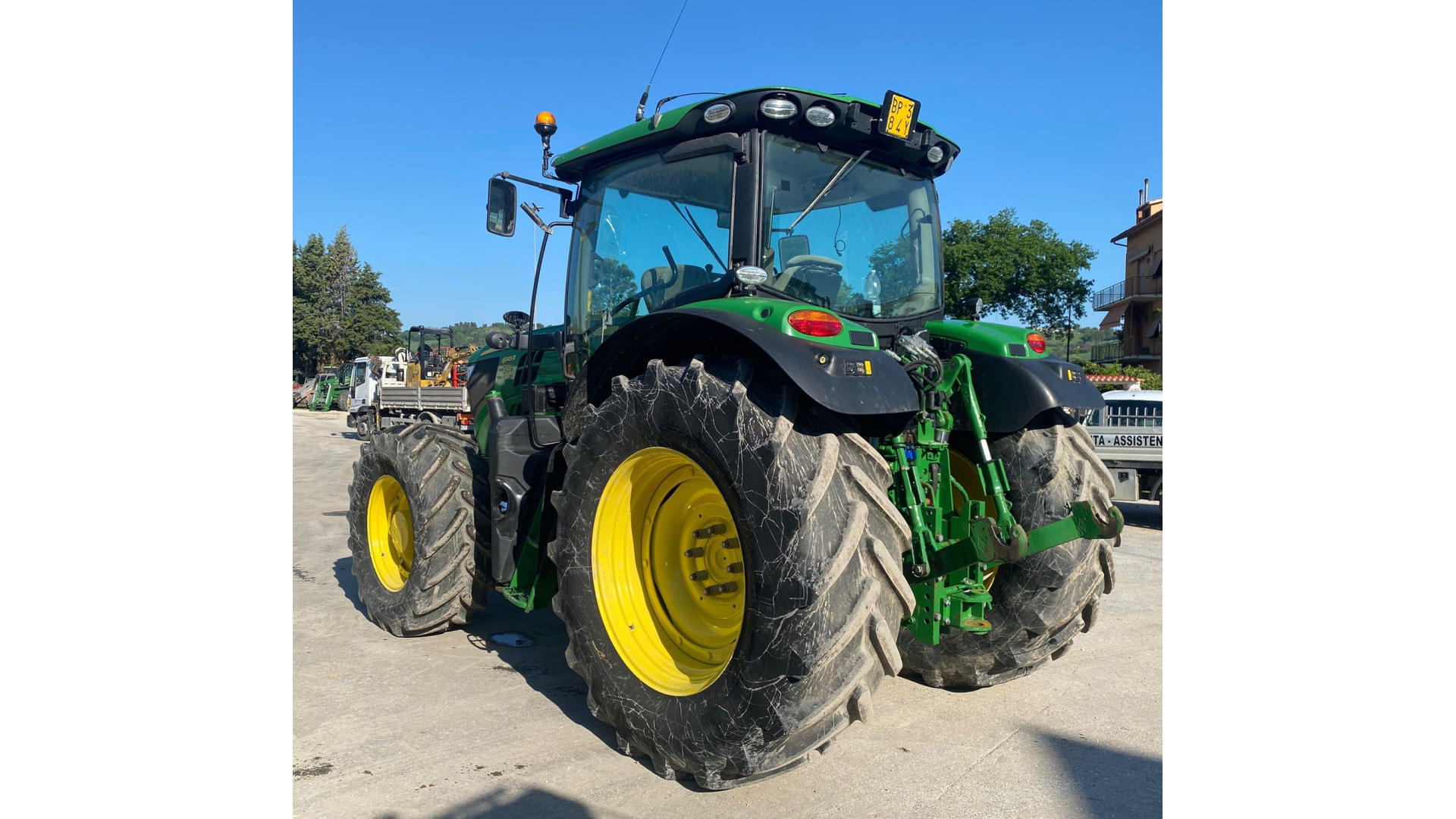 Trattore John Deere 6145R Usato