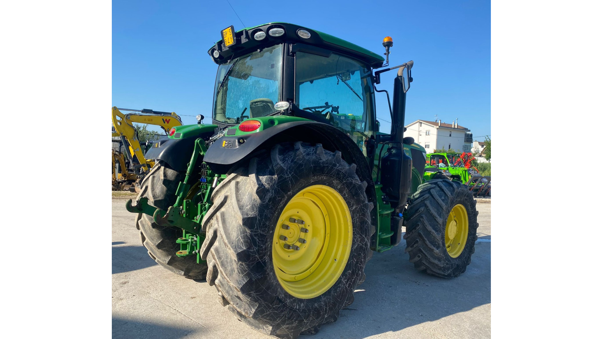 Trattore John Deere 6145R Usato