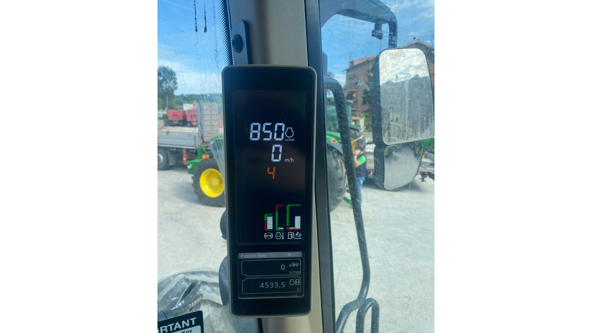 Trattore John Deere 6155M Usato