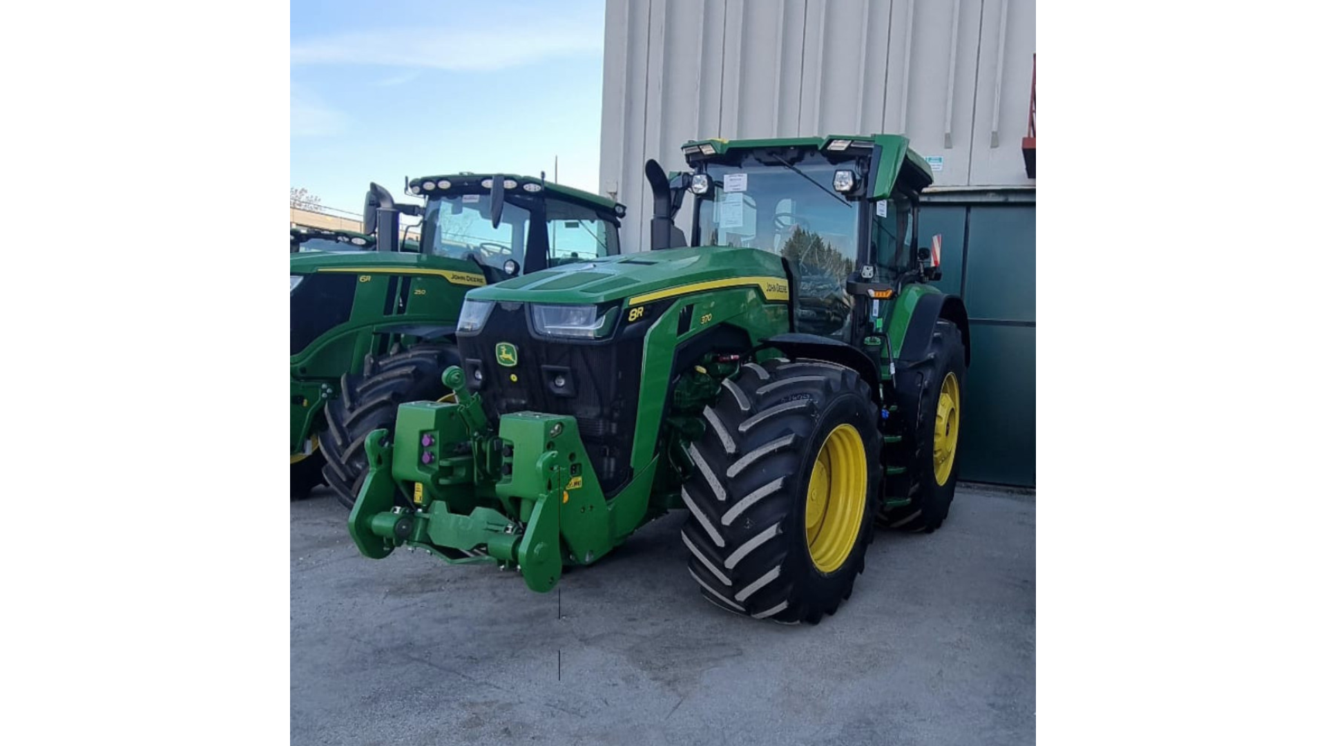 Trattore John Deere 8R 370