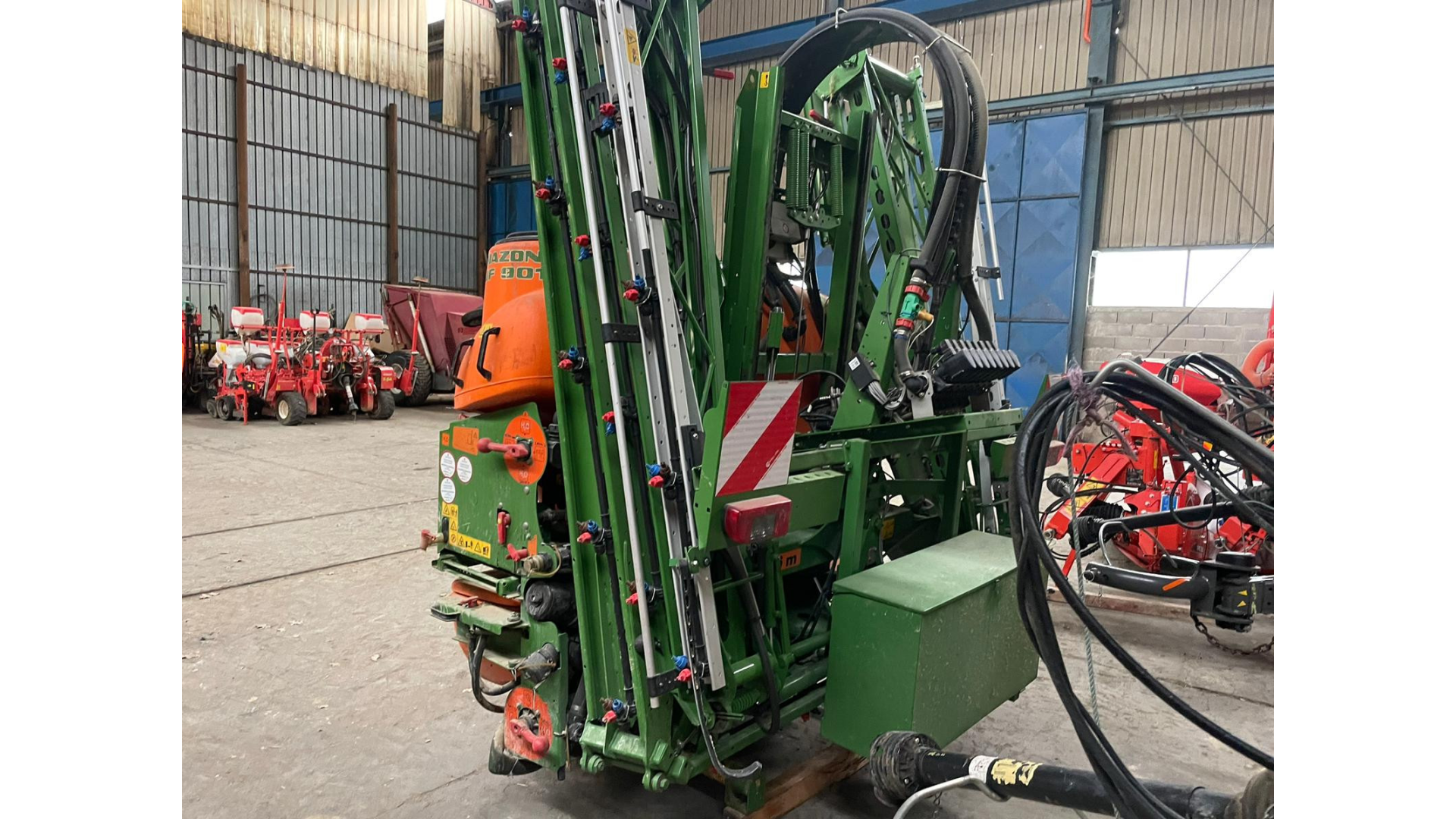 Polverizzatore Amazone UF 901 ISOBUS Usato