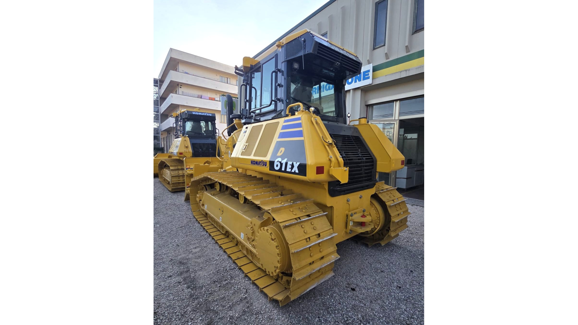 Dozer KOMATSU D61EX-24 e D61PX-24