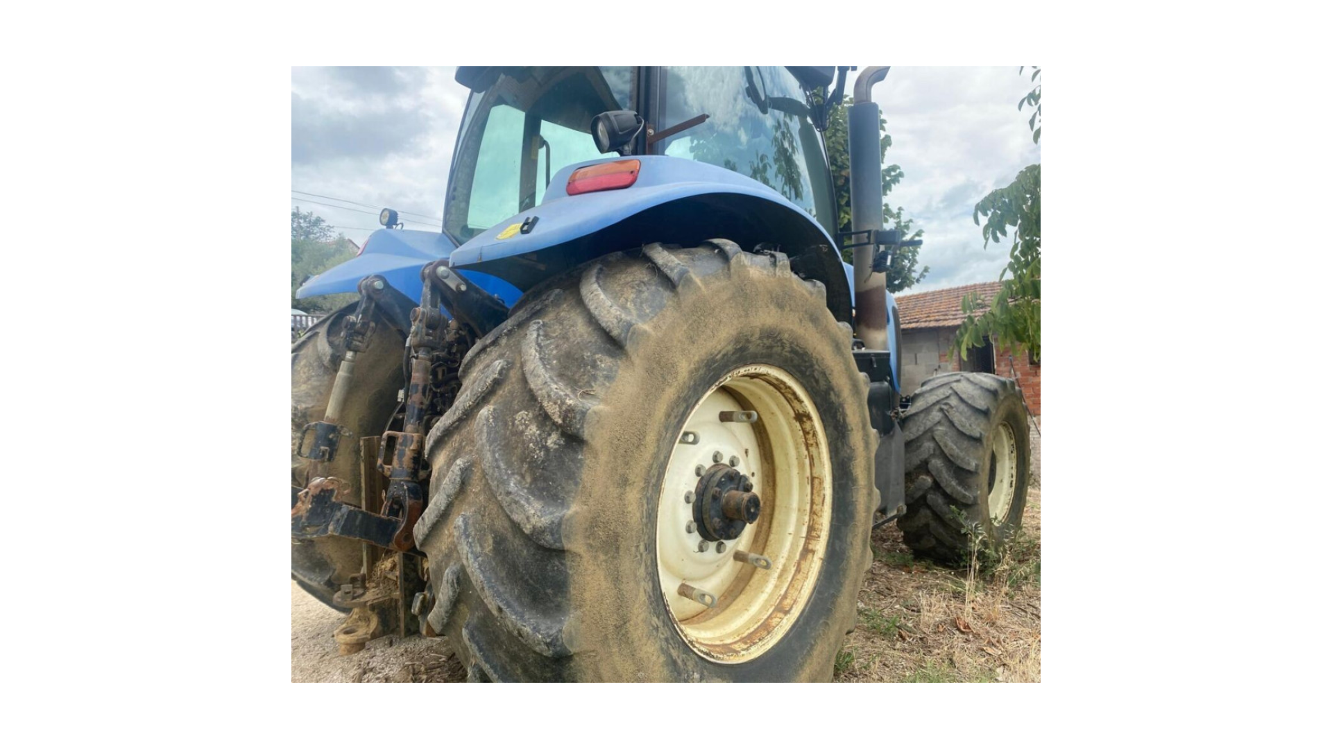 Trattore New Holland TG255 Usato