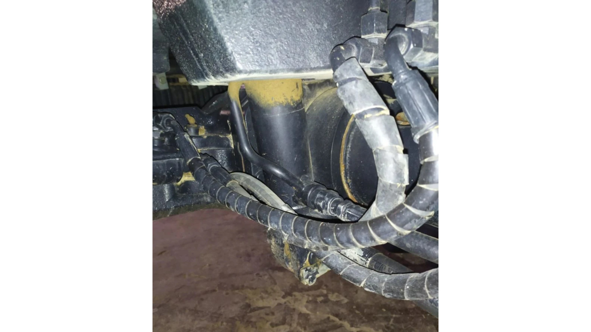 Trattore New Holland T6.155 EC Usato
