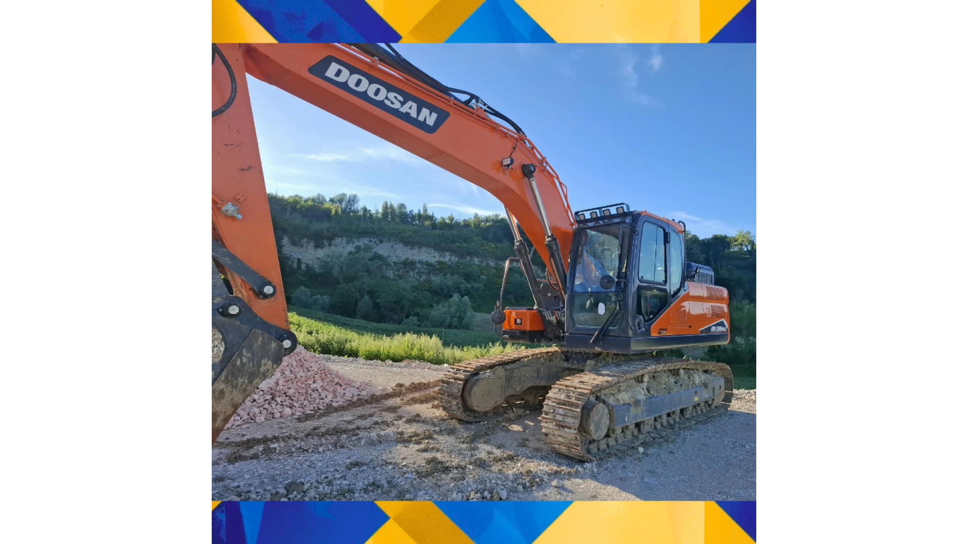 Escavatore Doosan DX 210 NLC Usato