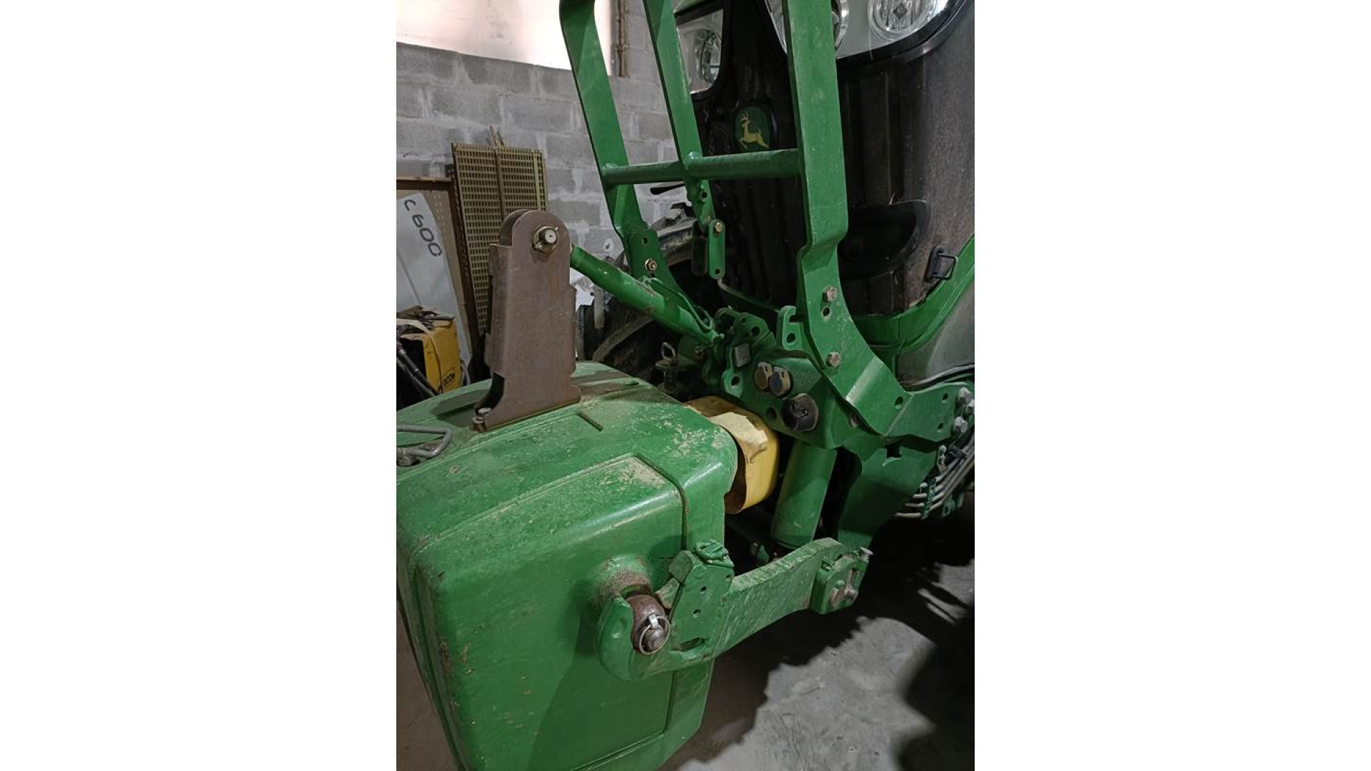 Trattore John Deere 6190R usato