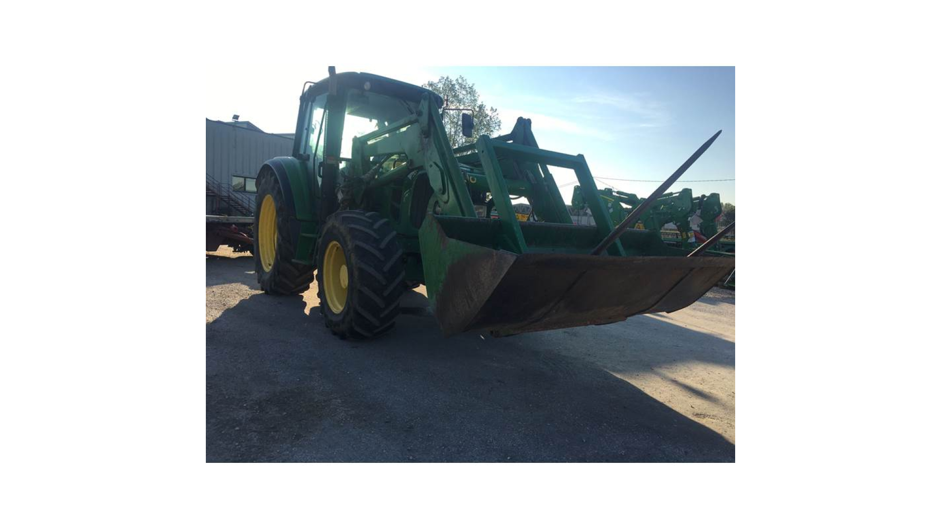Trattore John Deere 6330 standard usato