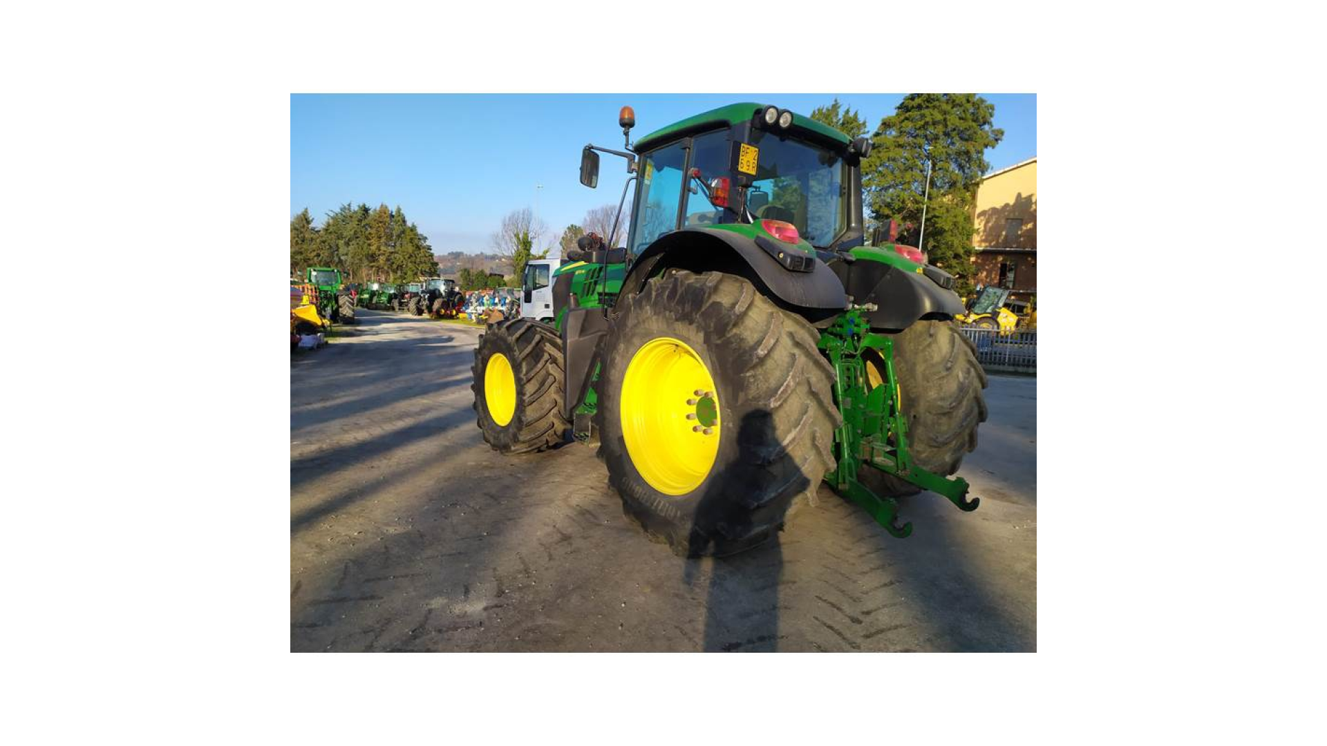 Trattore John Deere 6170M usato