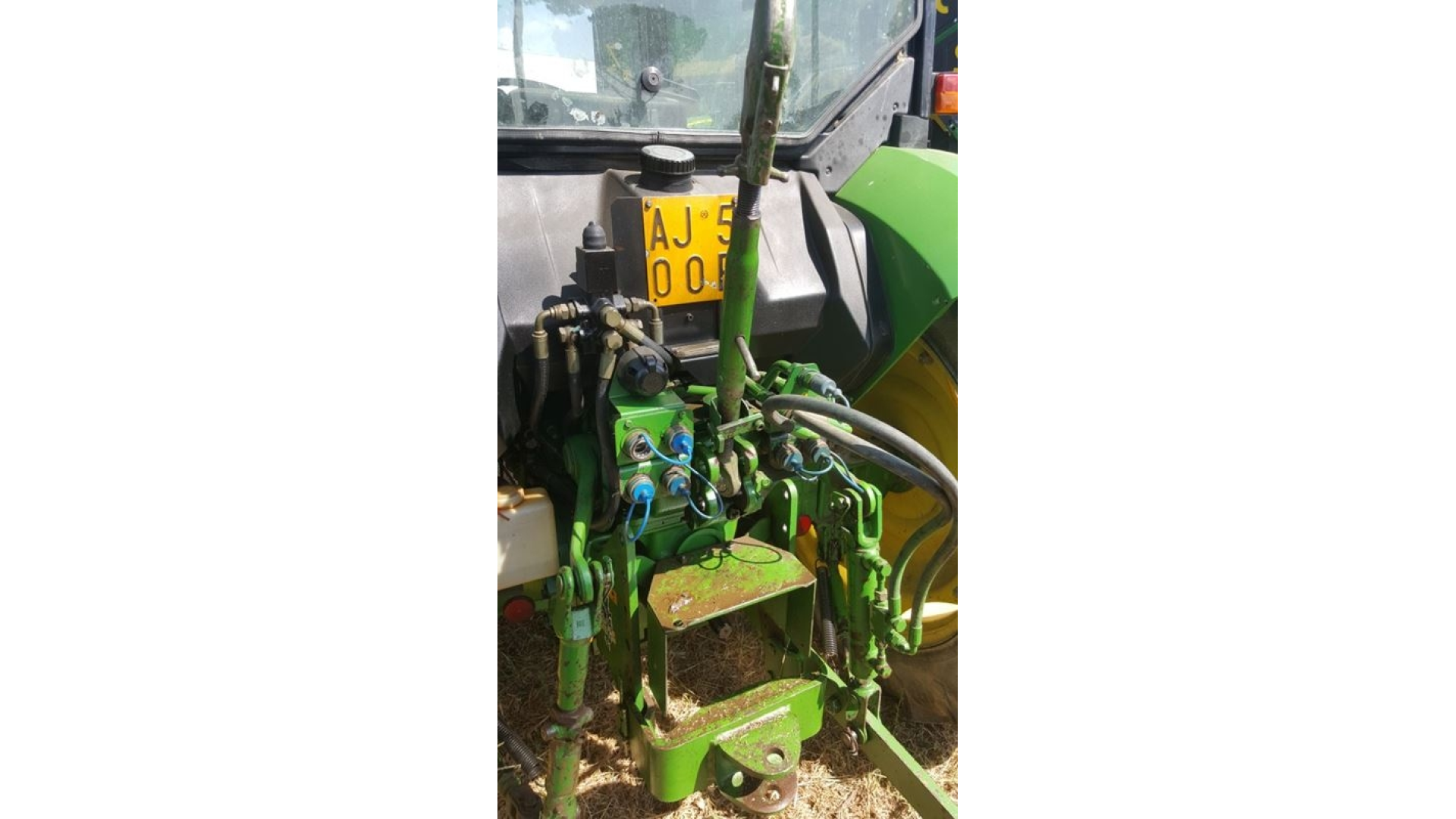 Trattore John Deere 5400 usato