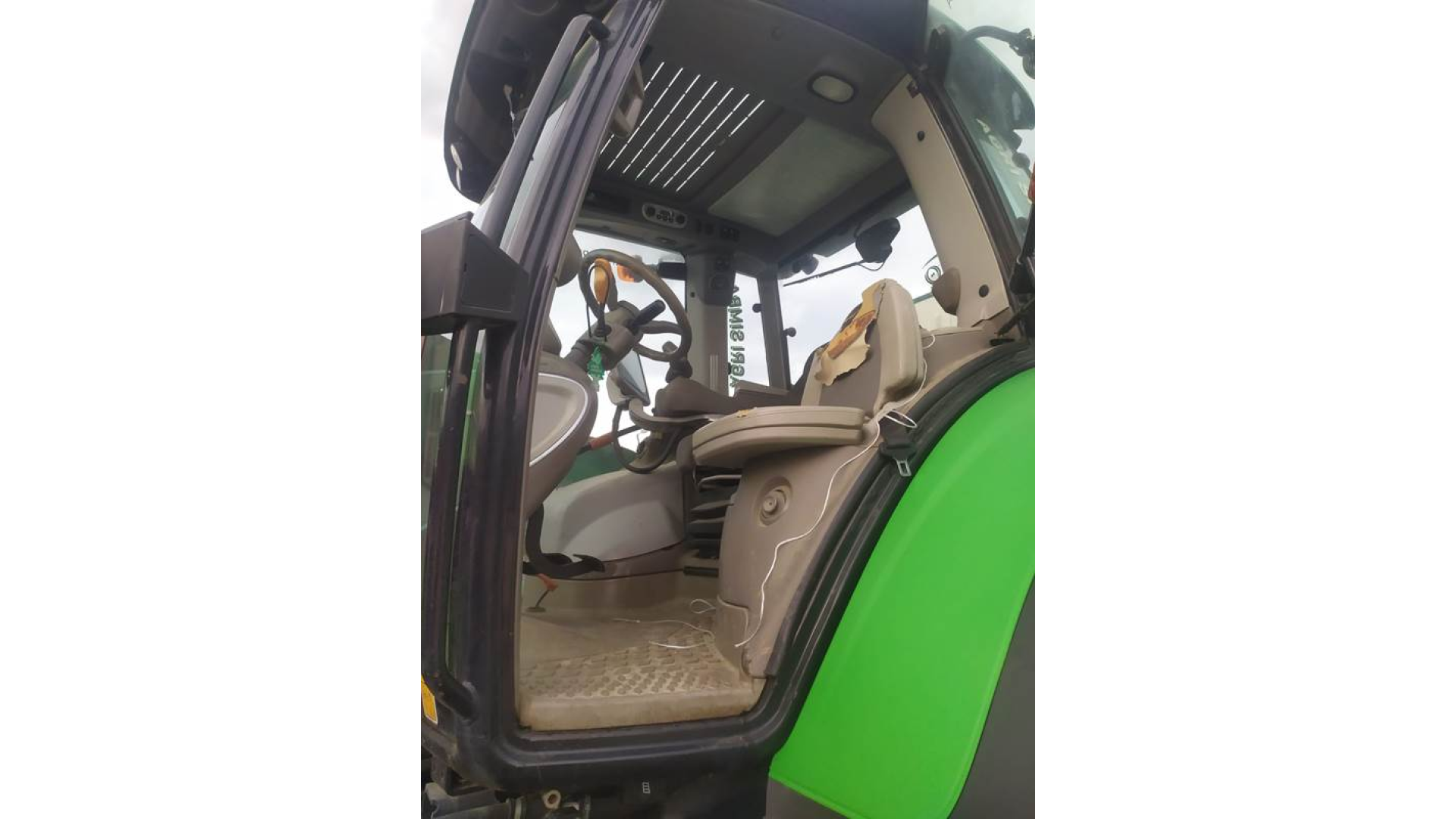 Trattore Deutz-Fahr Agrotron 7250 TTV usato