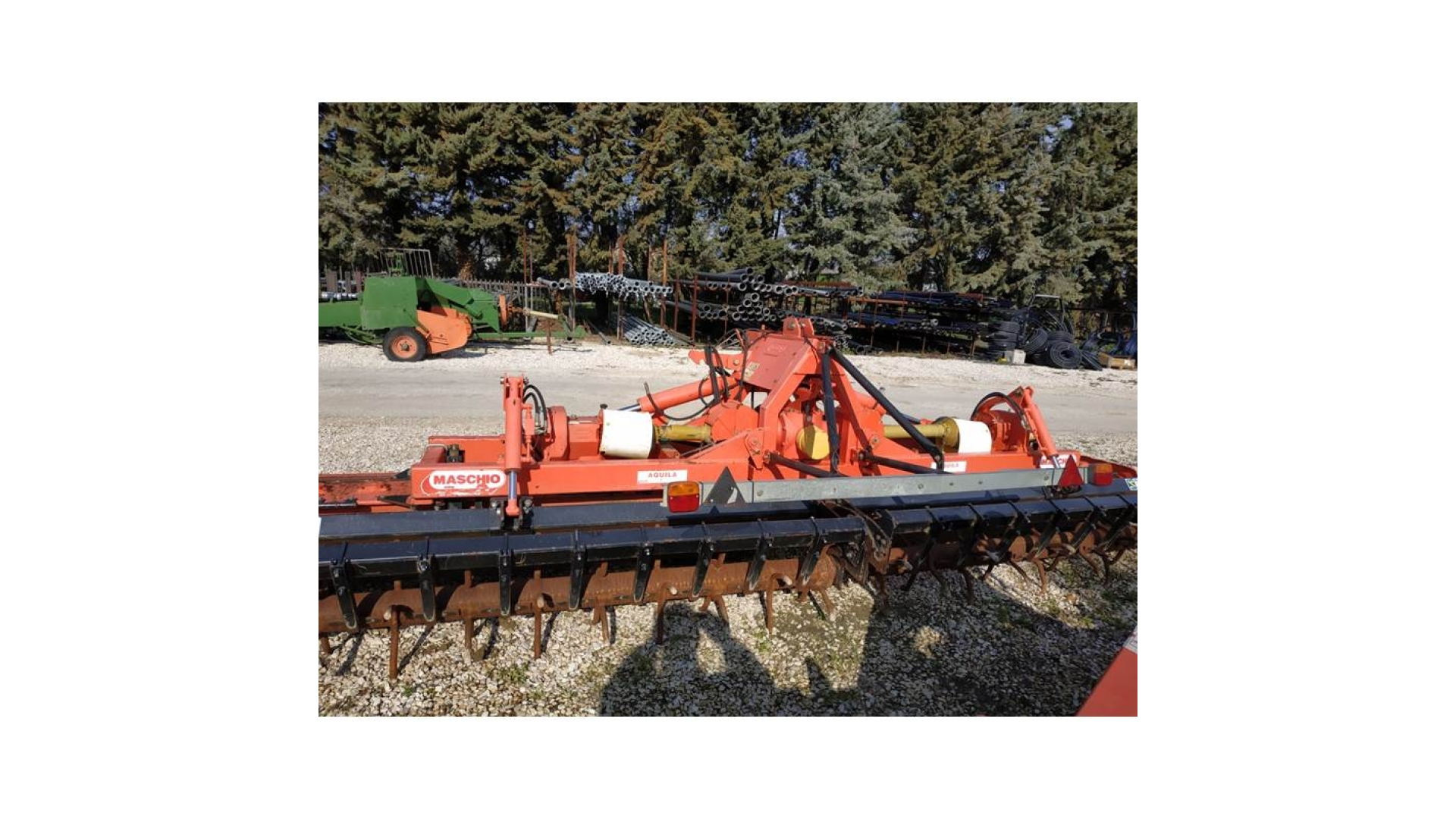 Erpice rotante Maschio Aquila 5000 usato