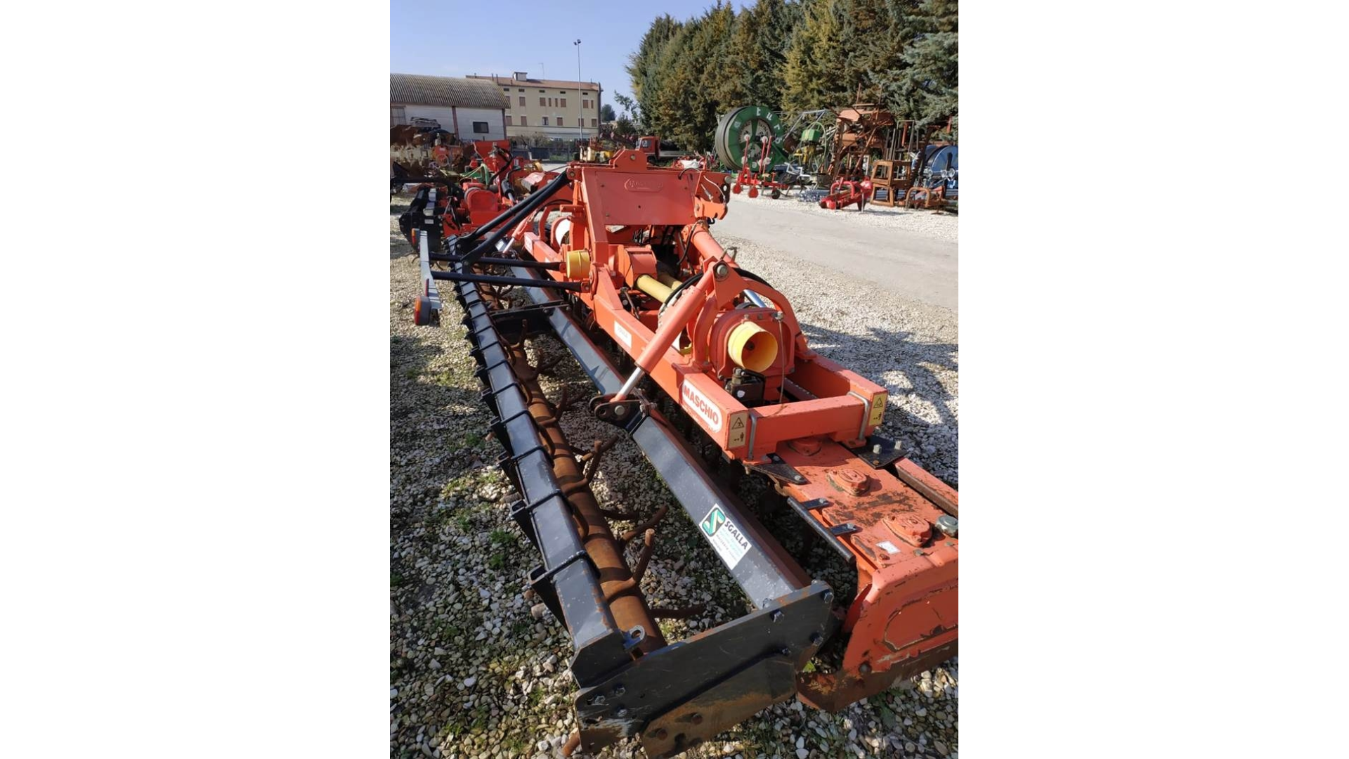 Erpice rotante Maschio Aquila 5000 usato