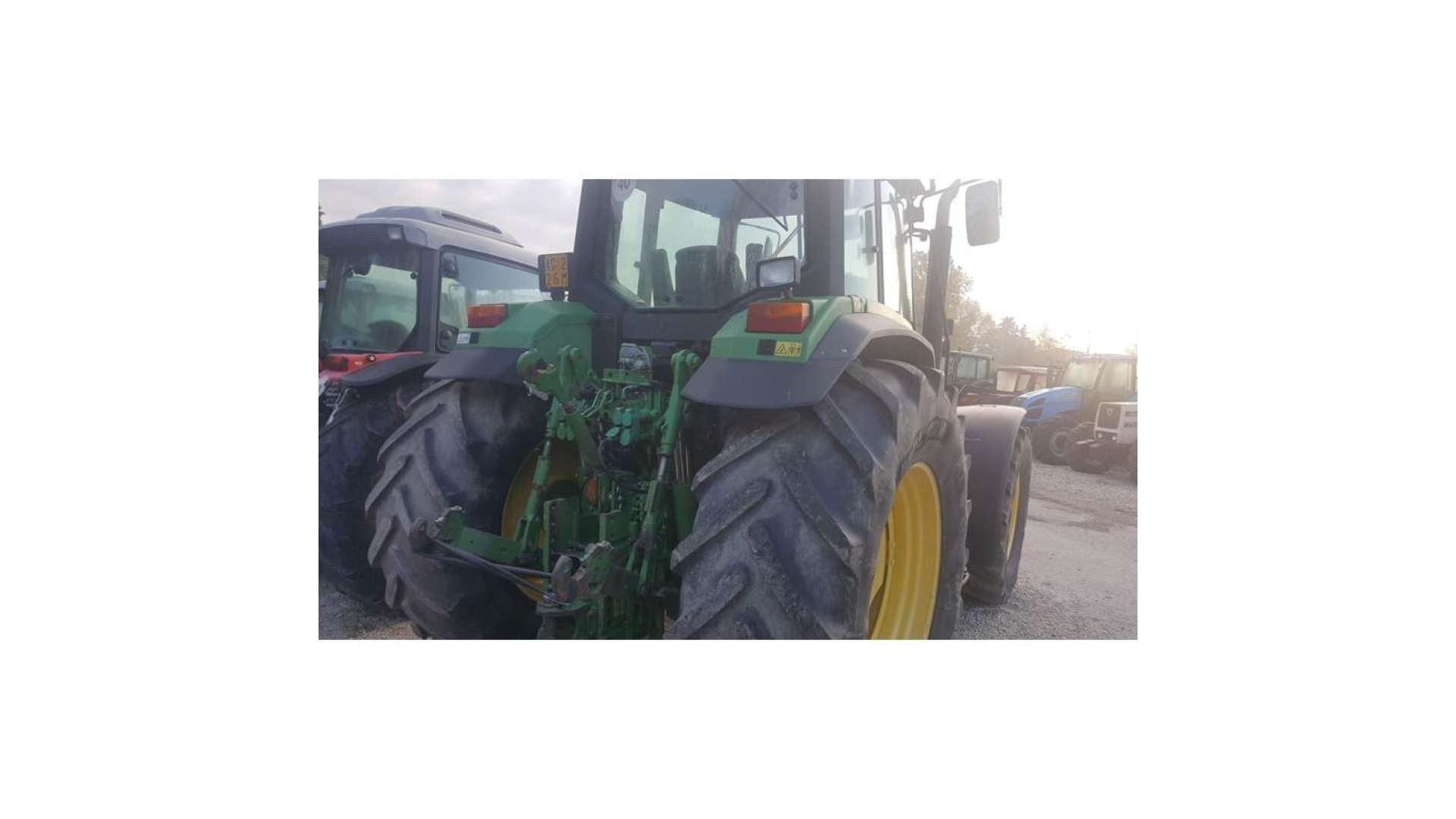 Trattore John Deere 6910 usato