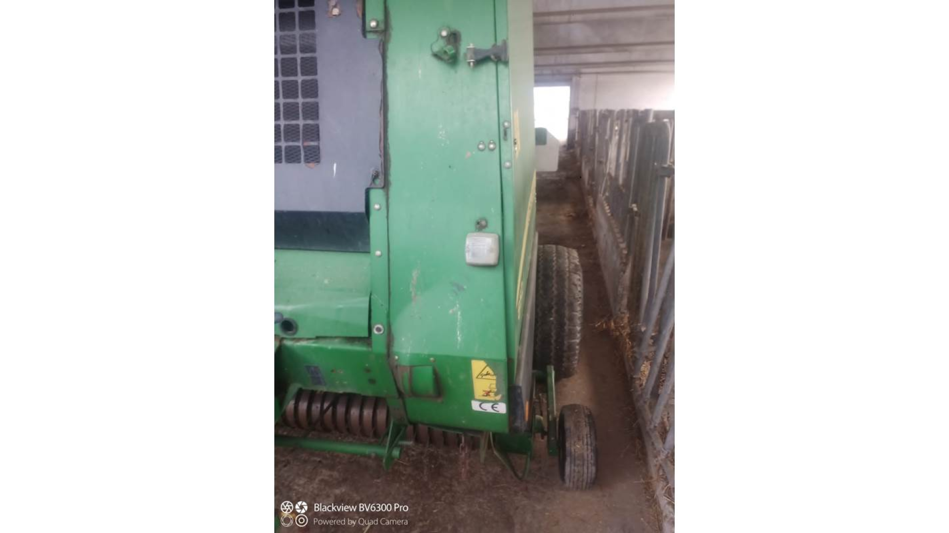 Rotopressa John Deere 852 usata