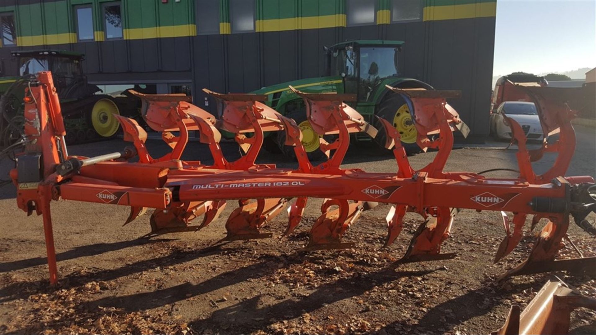 Aratro Kuhn Multimaster 1820L usato