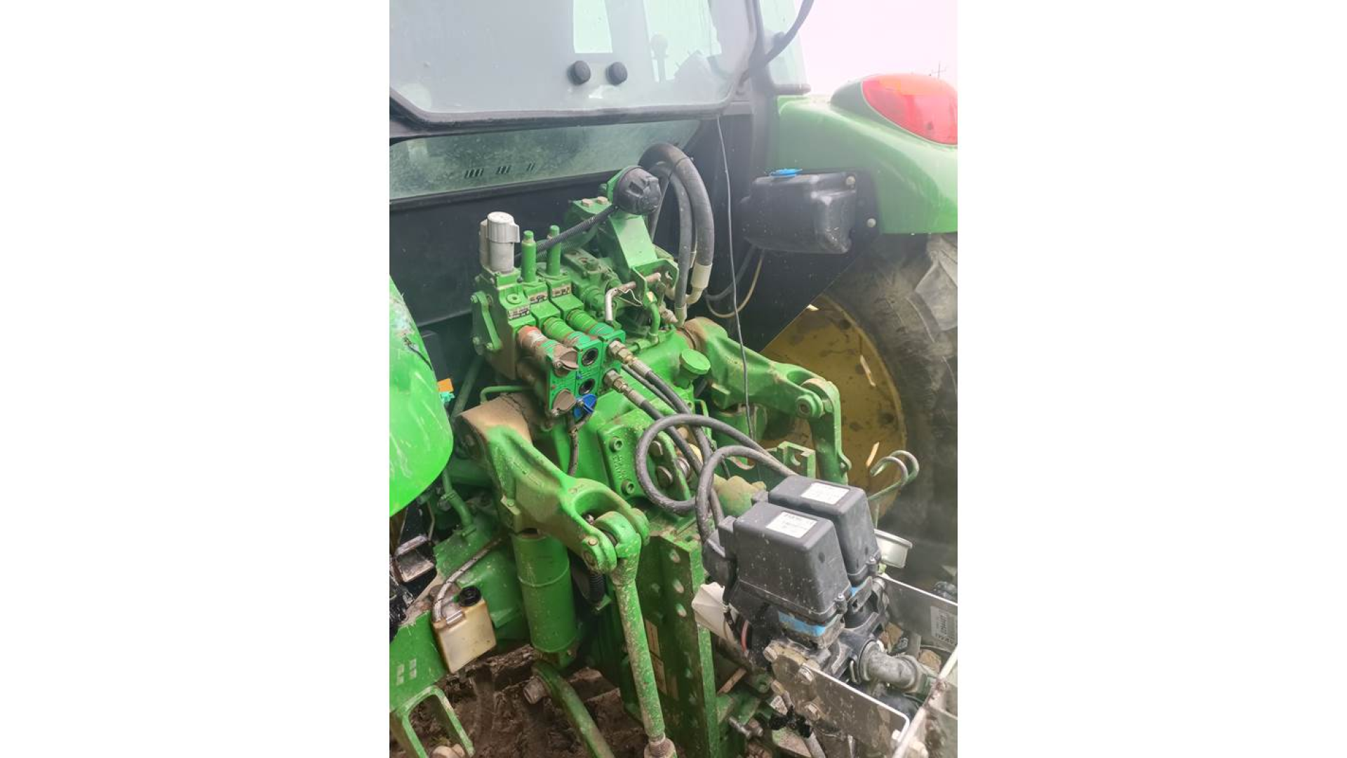 Trattore John Deere 5090R usato