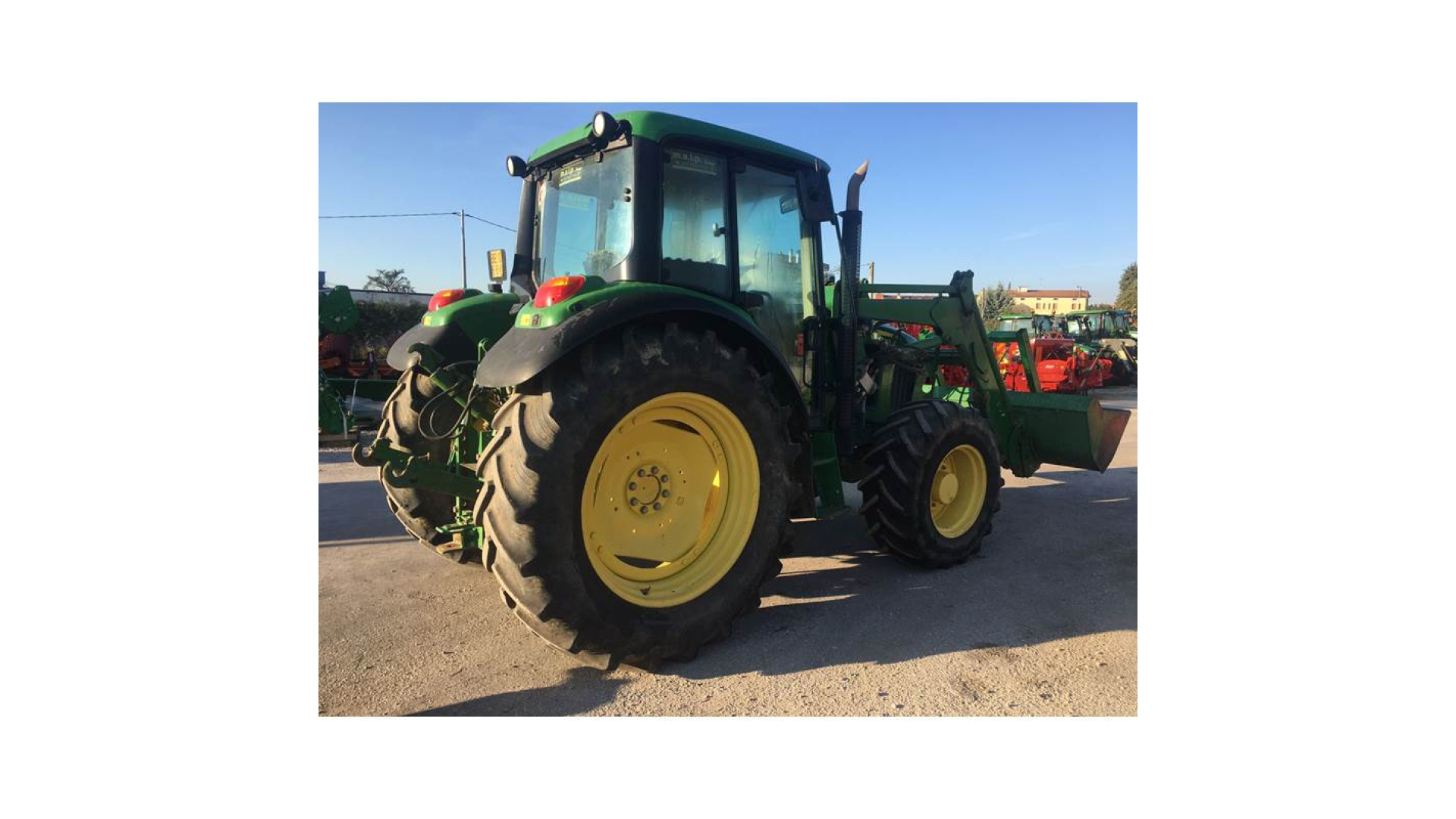 Trattore John Deere 6330 standard usato