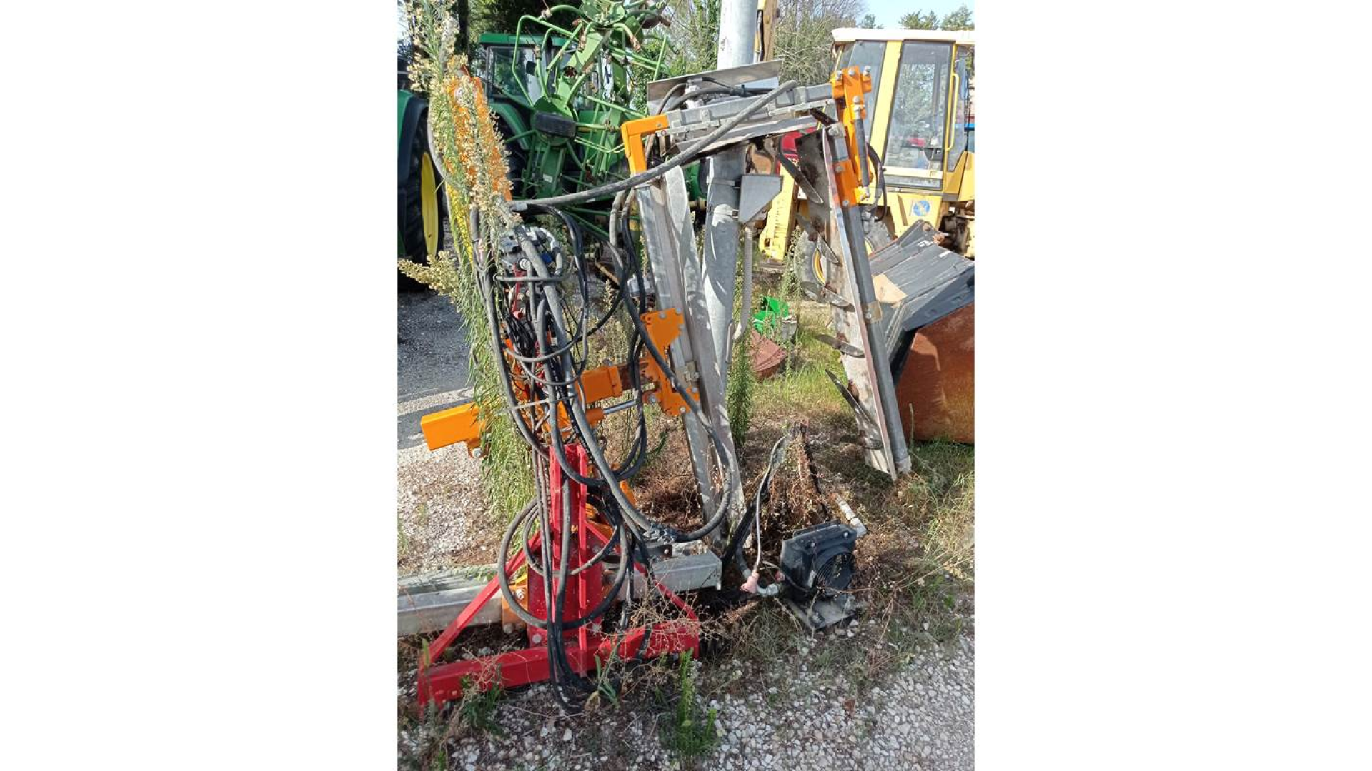 Cimatrice usata Binger LSA320 AU3