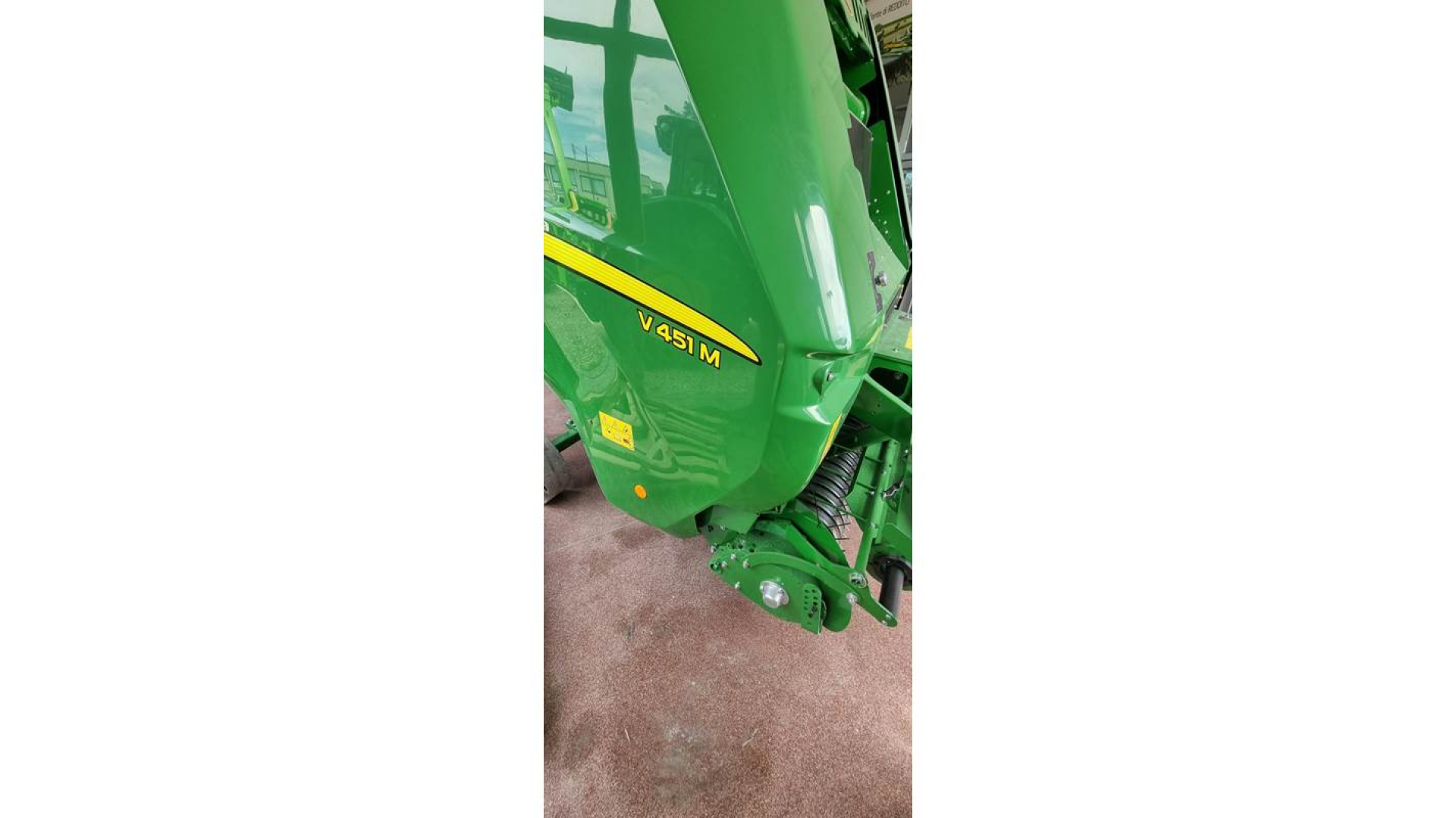 Rotopressa John Deere V451M