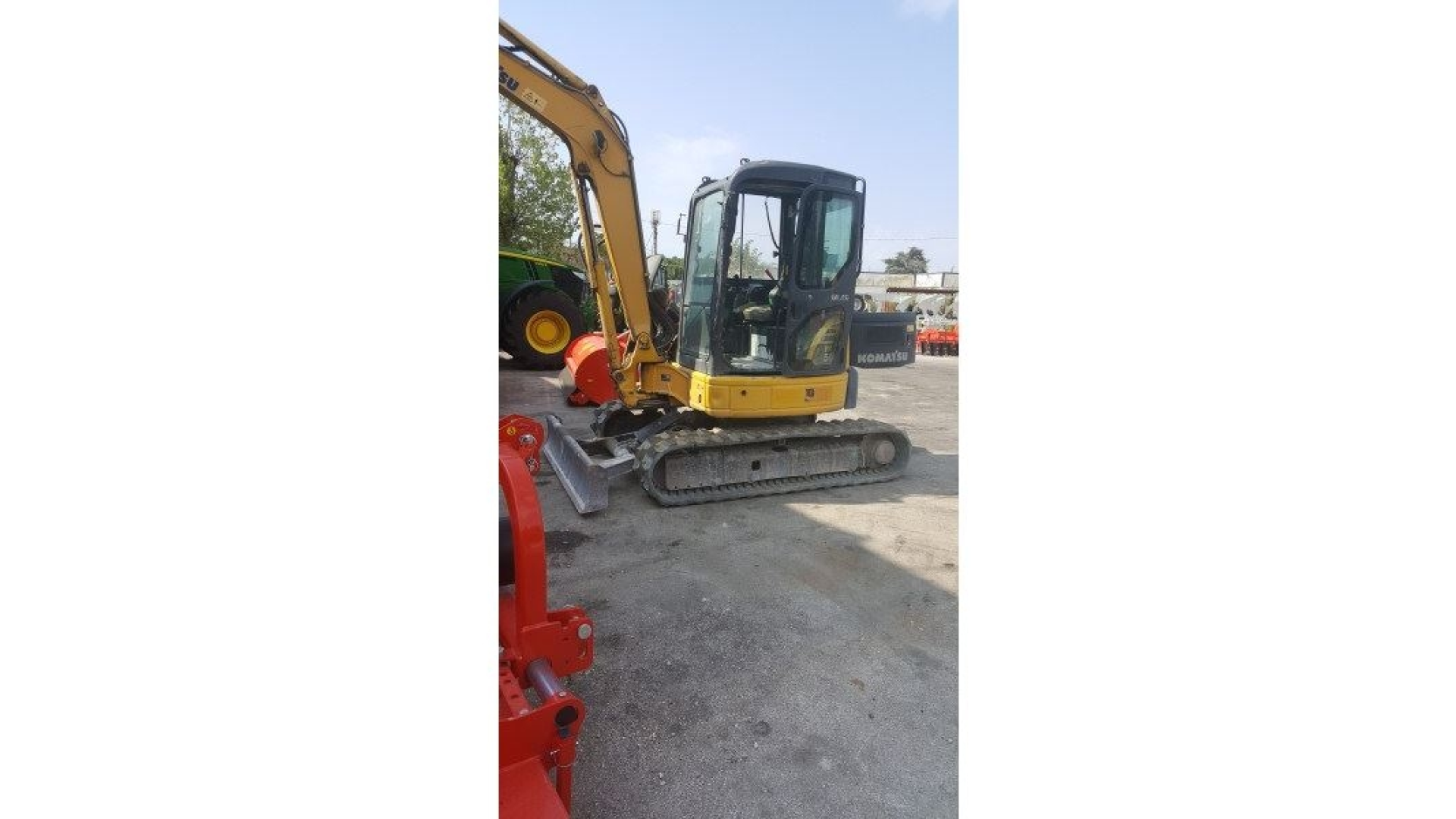 Miniescavatore Komatsu PC50 MR 2 usato