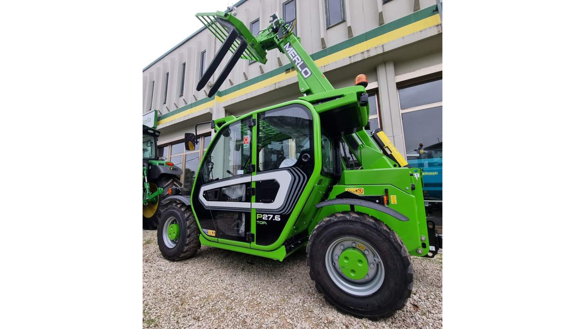 Merlo Panoramic 27.6 Top