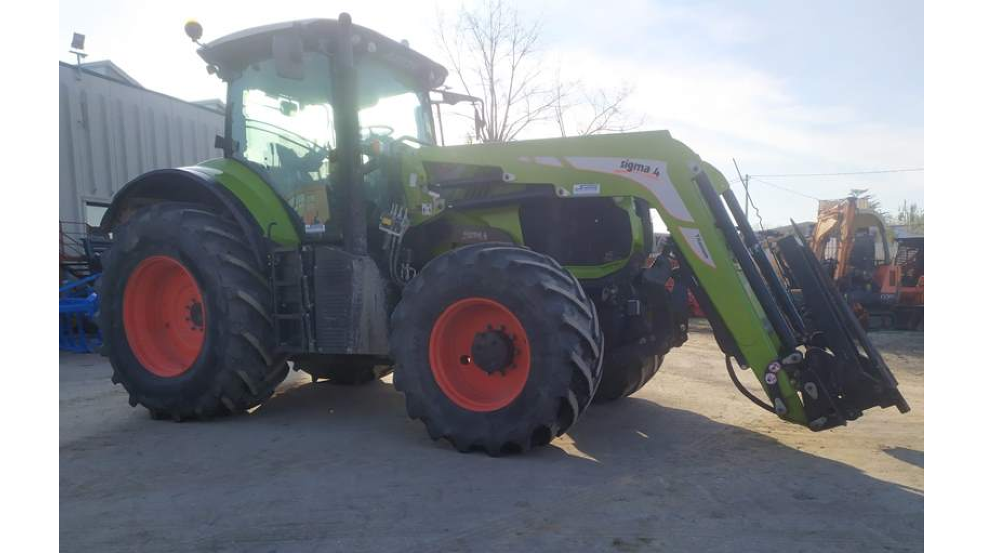 Trattore Claas Axion 800 usato