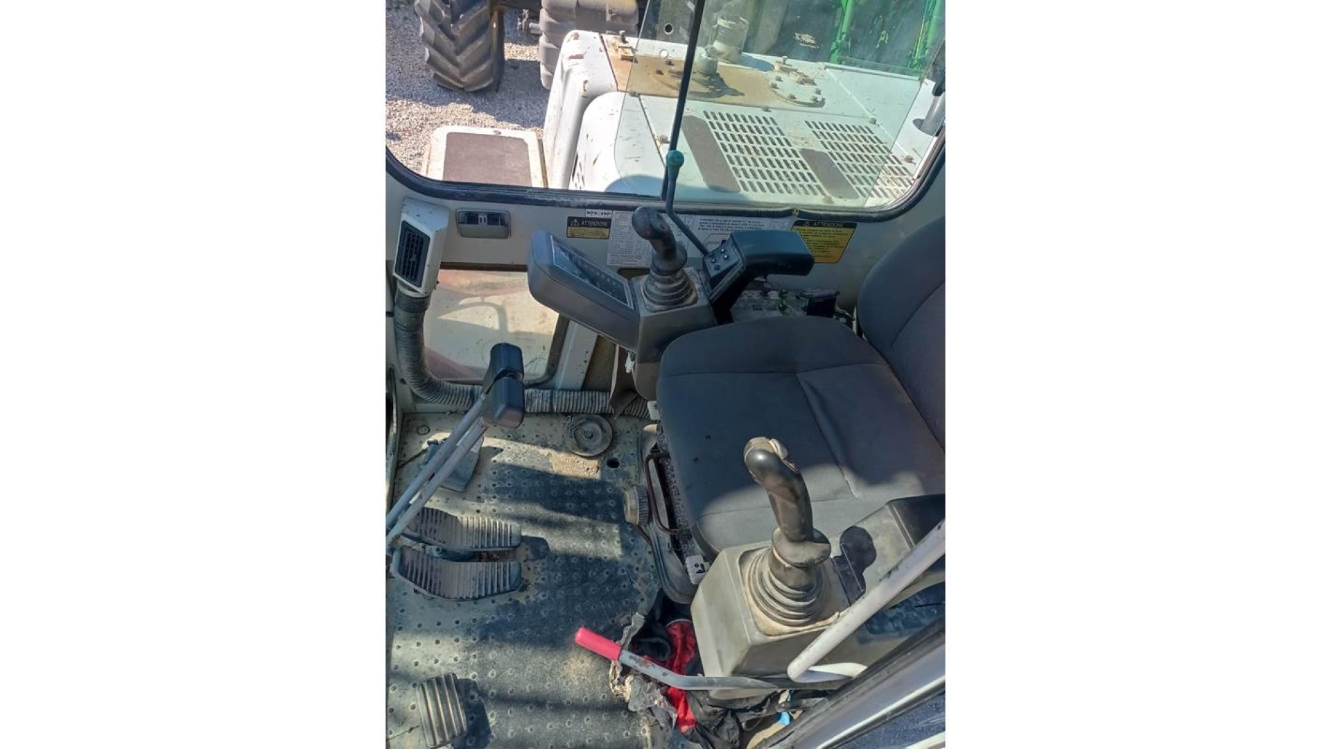 Escavatore cingolato Takeuchi TB 175 usato