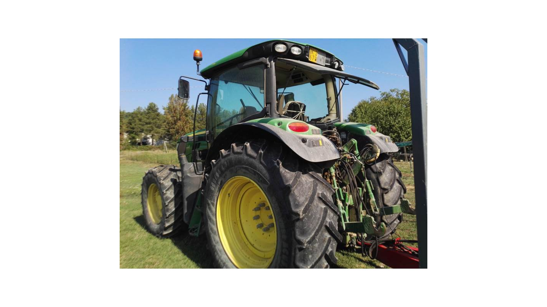 Trattore John Deere 6140R usato