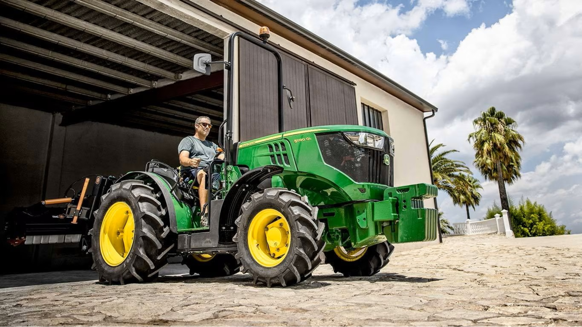 Trattore John Deere 5090GL