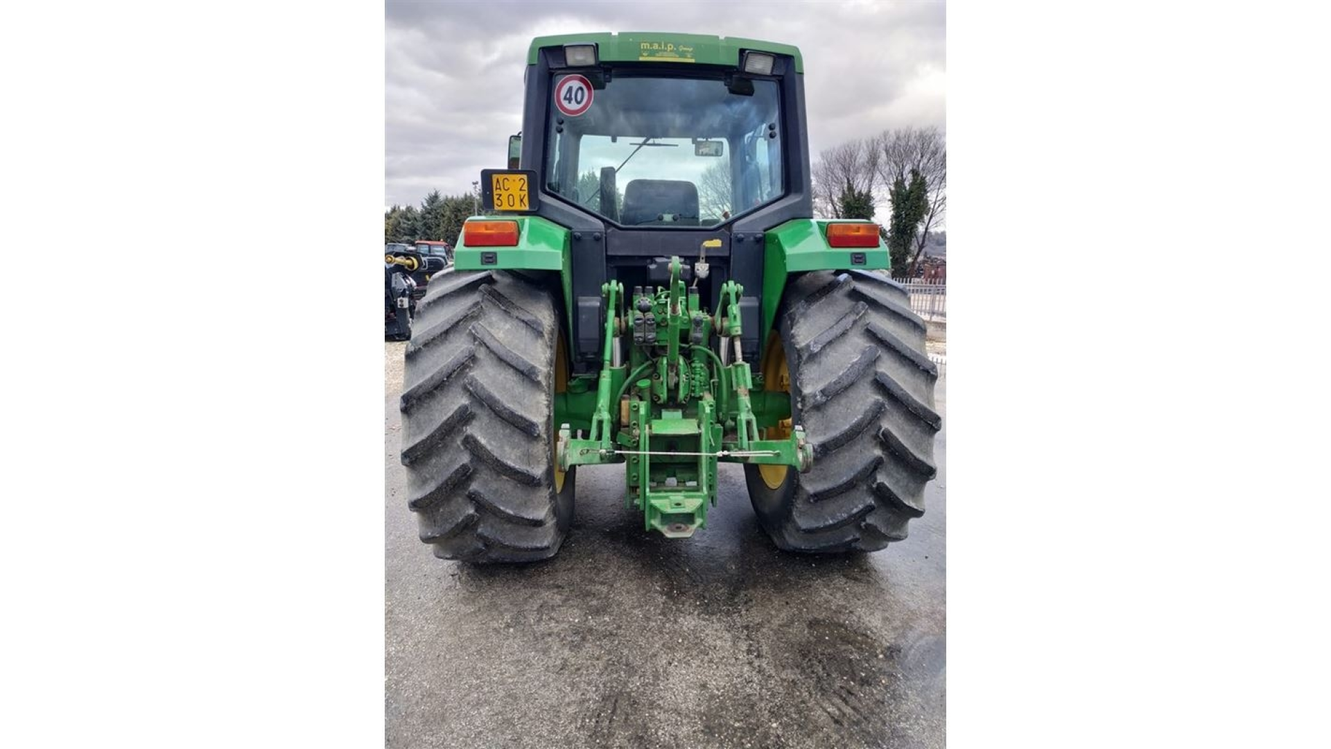 Trattore John Deere 6300 usato