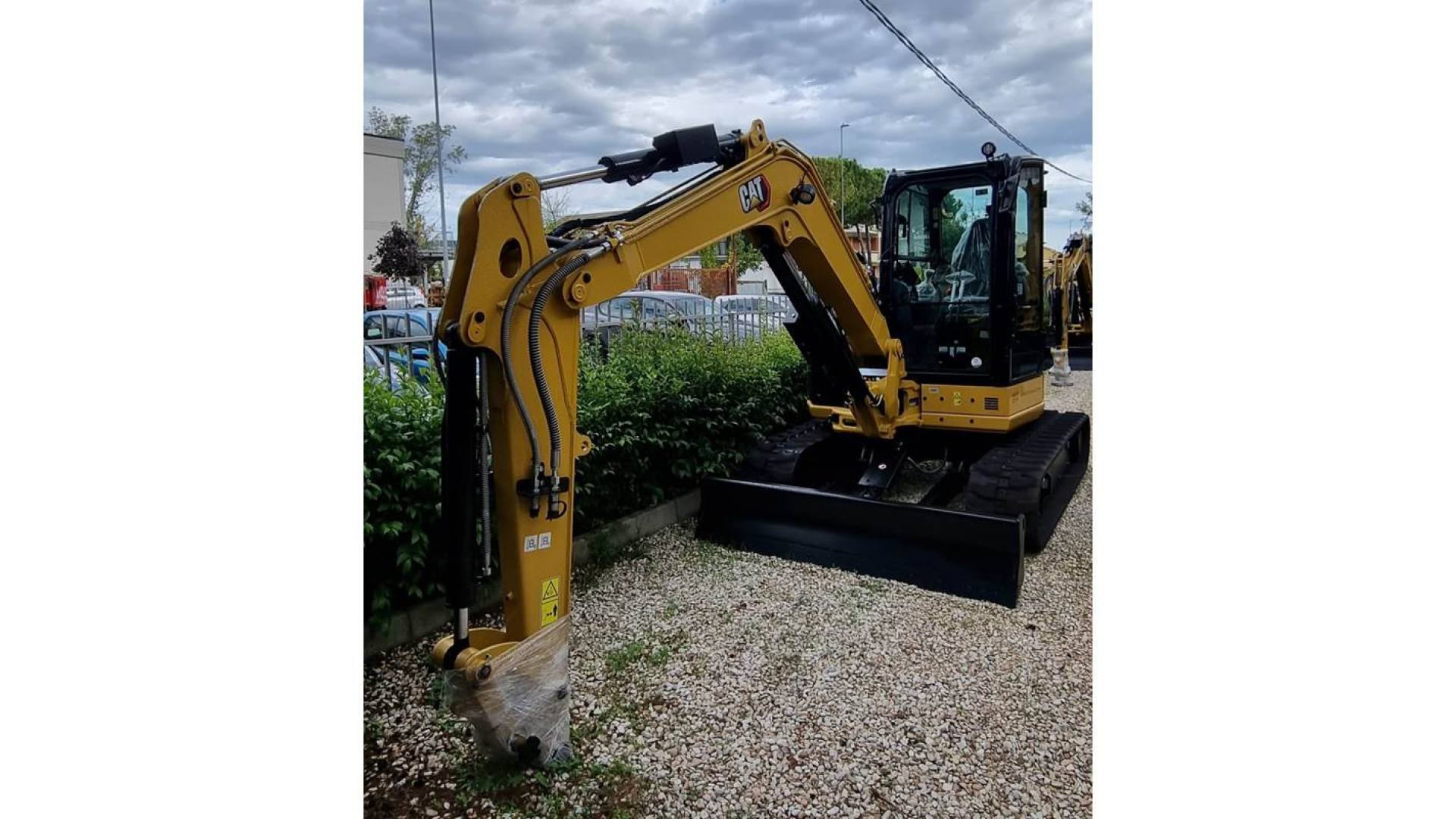 Noleggio Miniescavatore Cat 305E CR