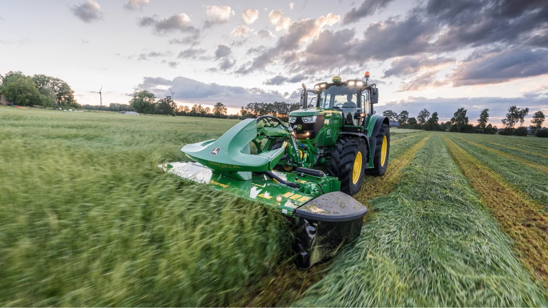 Trattore John Deere 6145M