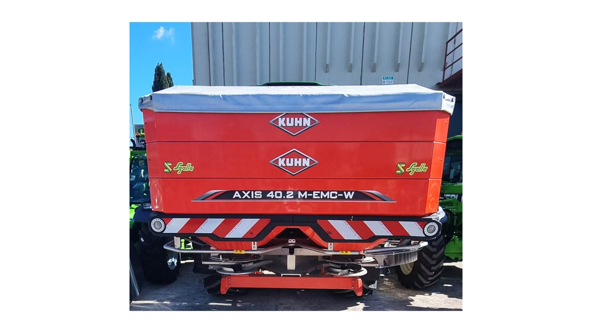 Spandiconcime Kuhn Axis 40.2 M-EMC-W