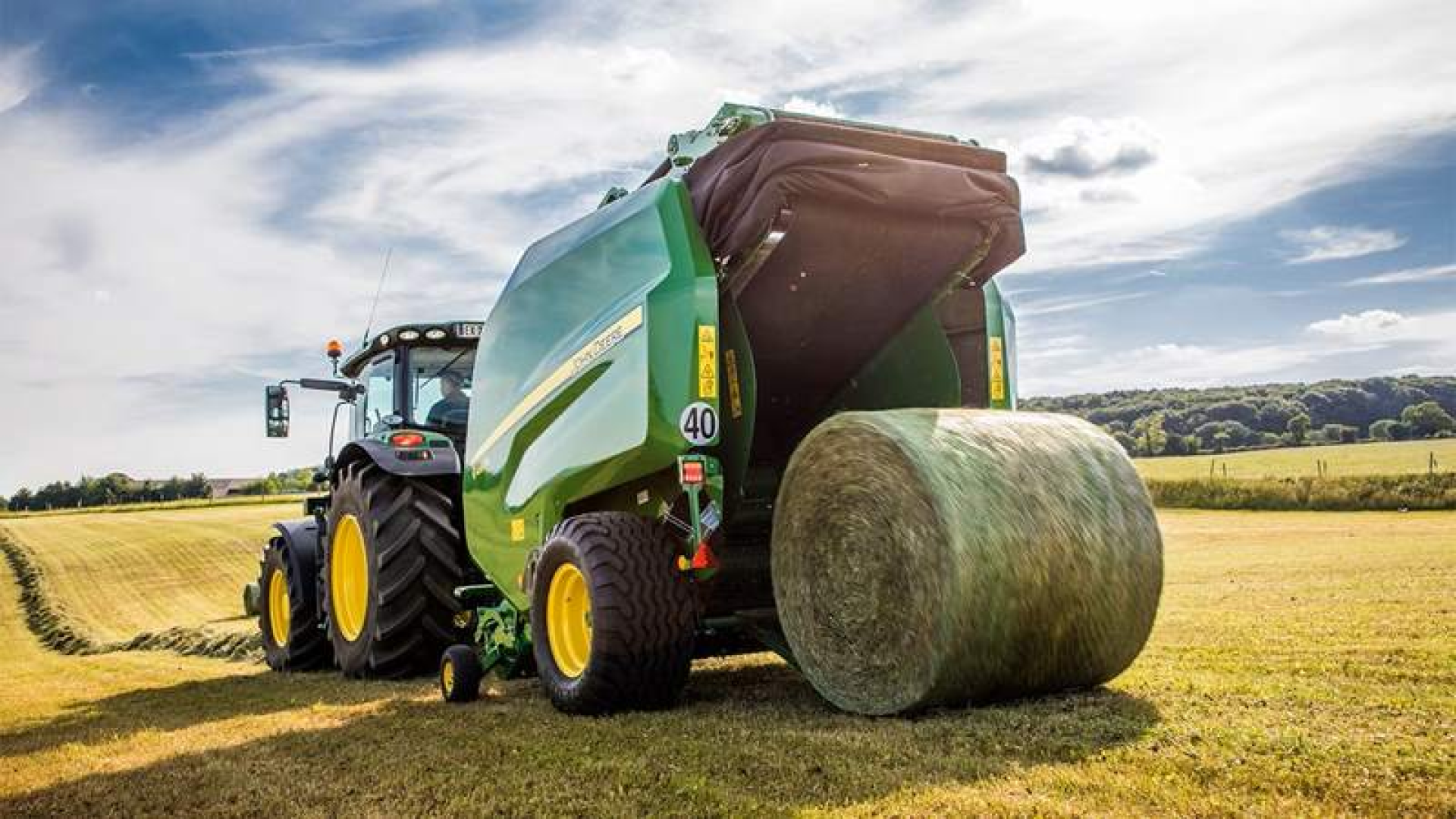 Rotopressa John Deere V451R