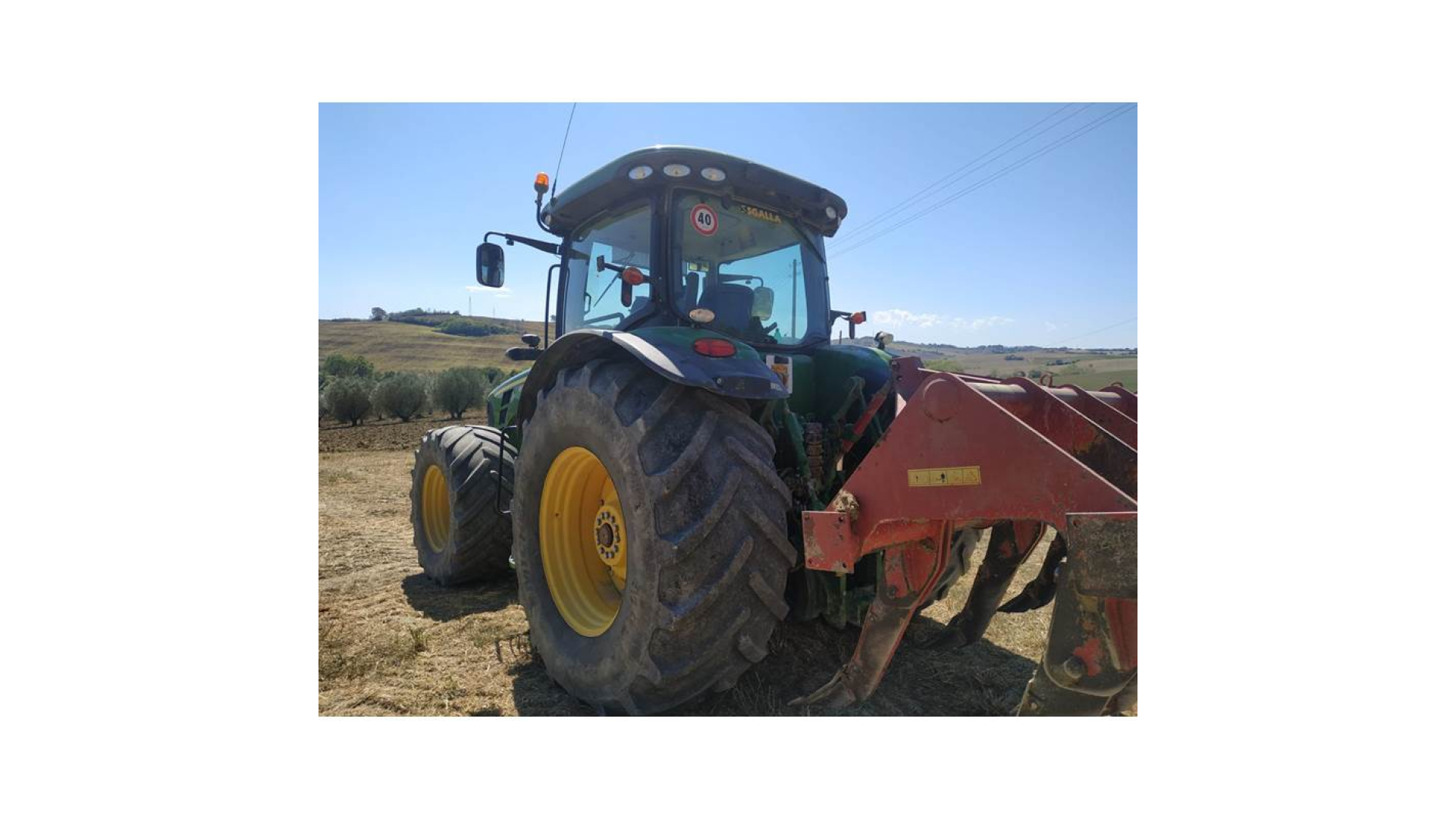 Trattore John Deere 8320R usato