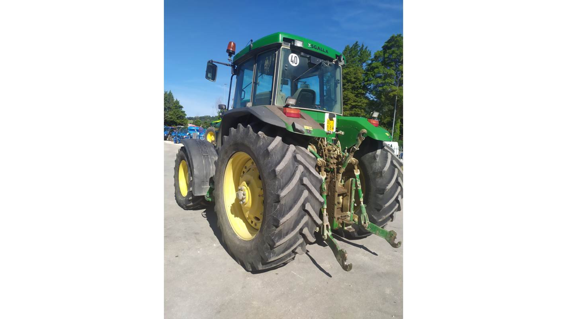 Trattore John Deere 7810 usato