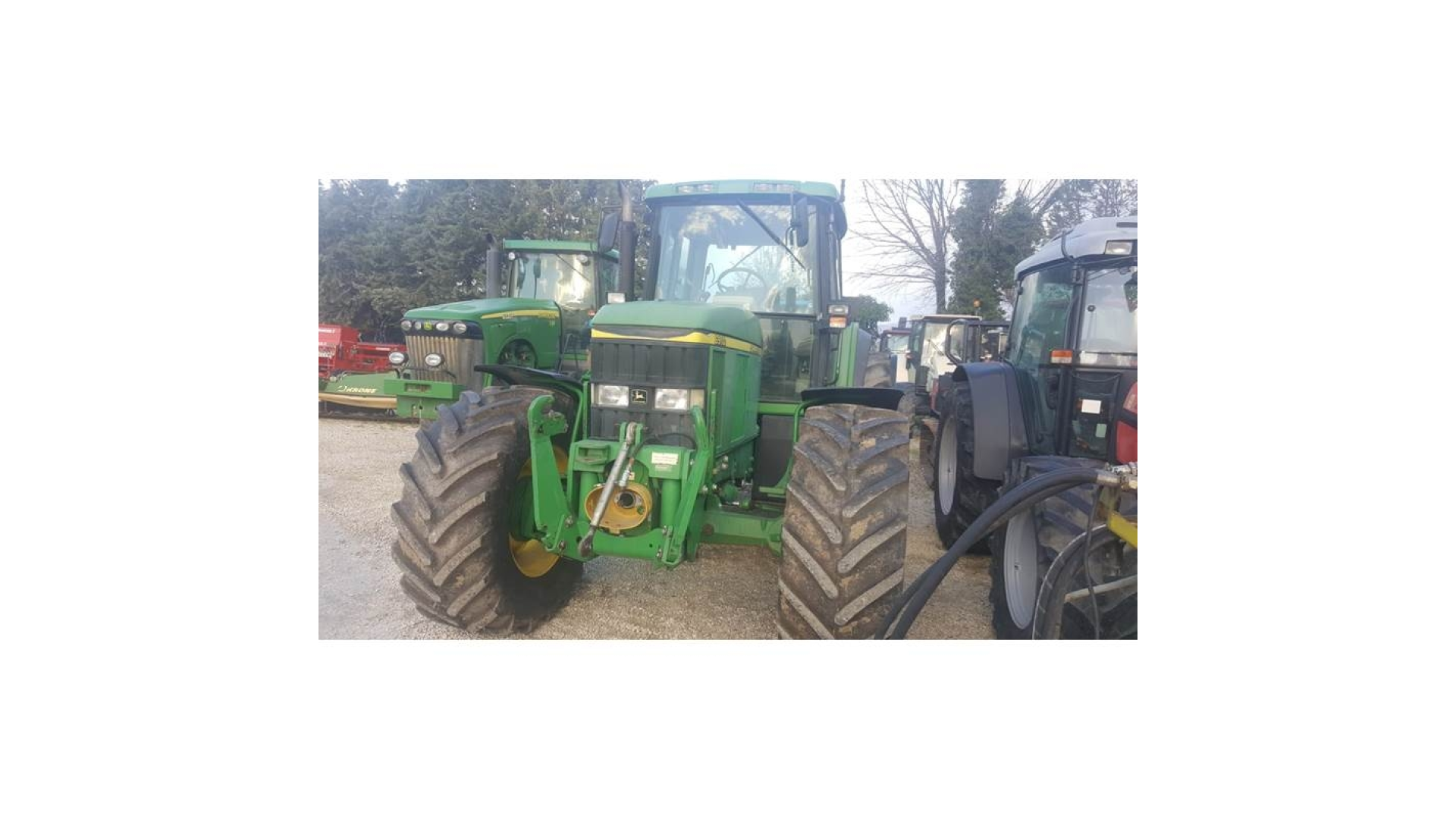 Trattore John Deere 6910 usato