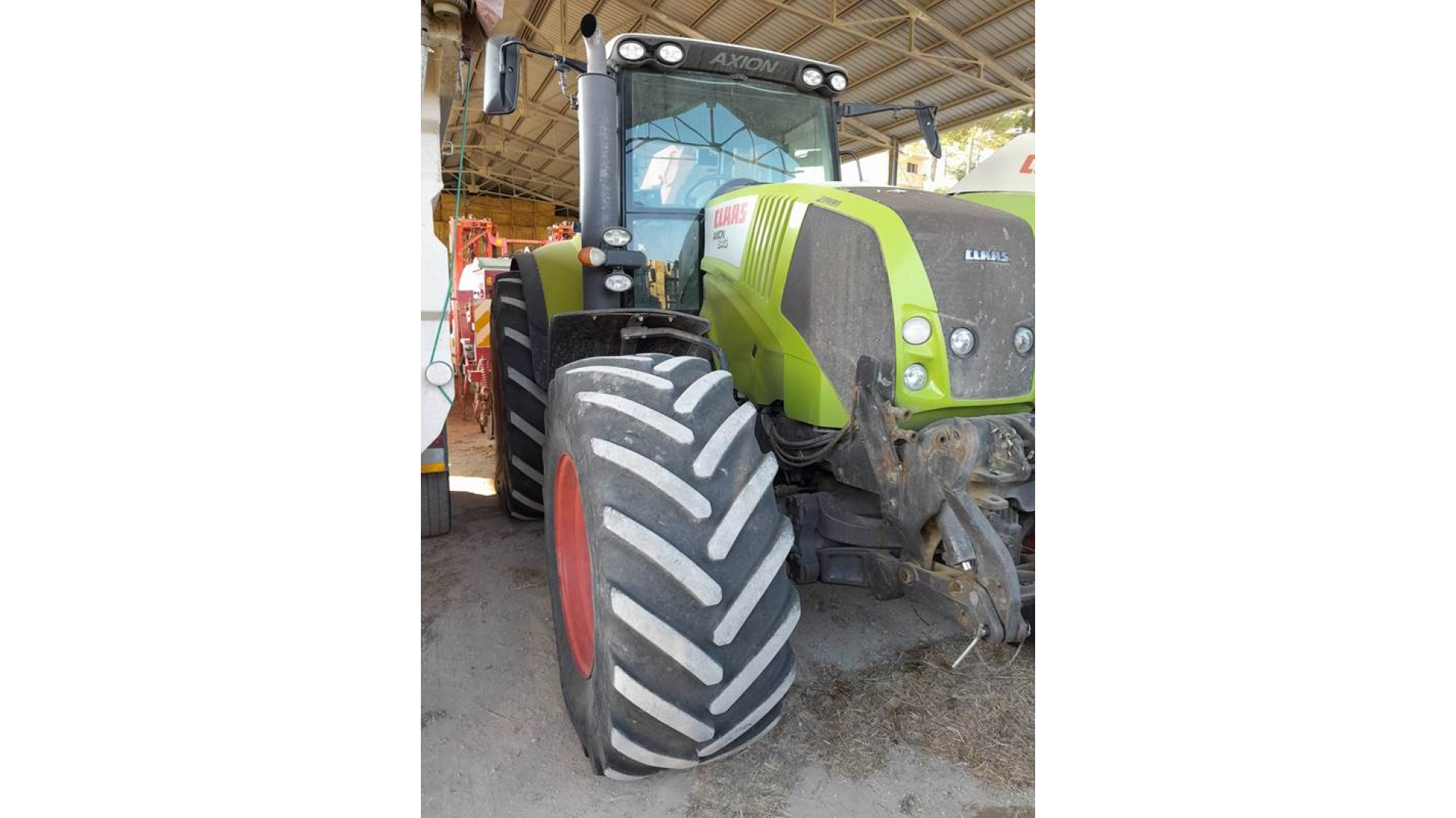 Trattore Claas Axion 840 usato