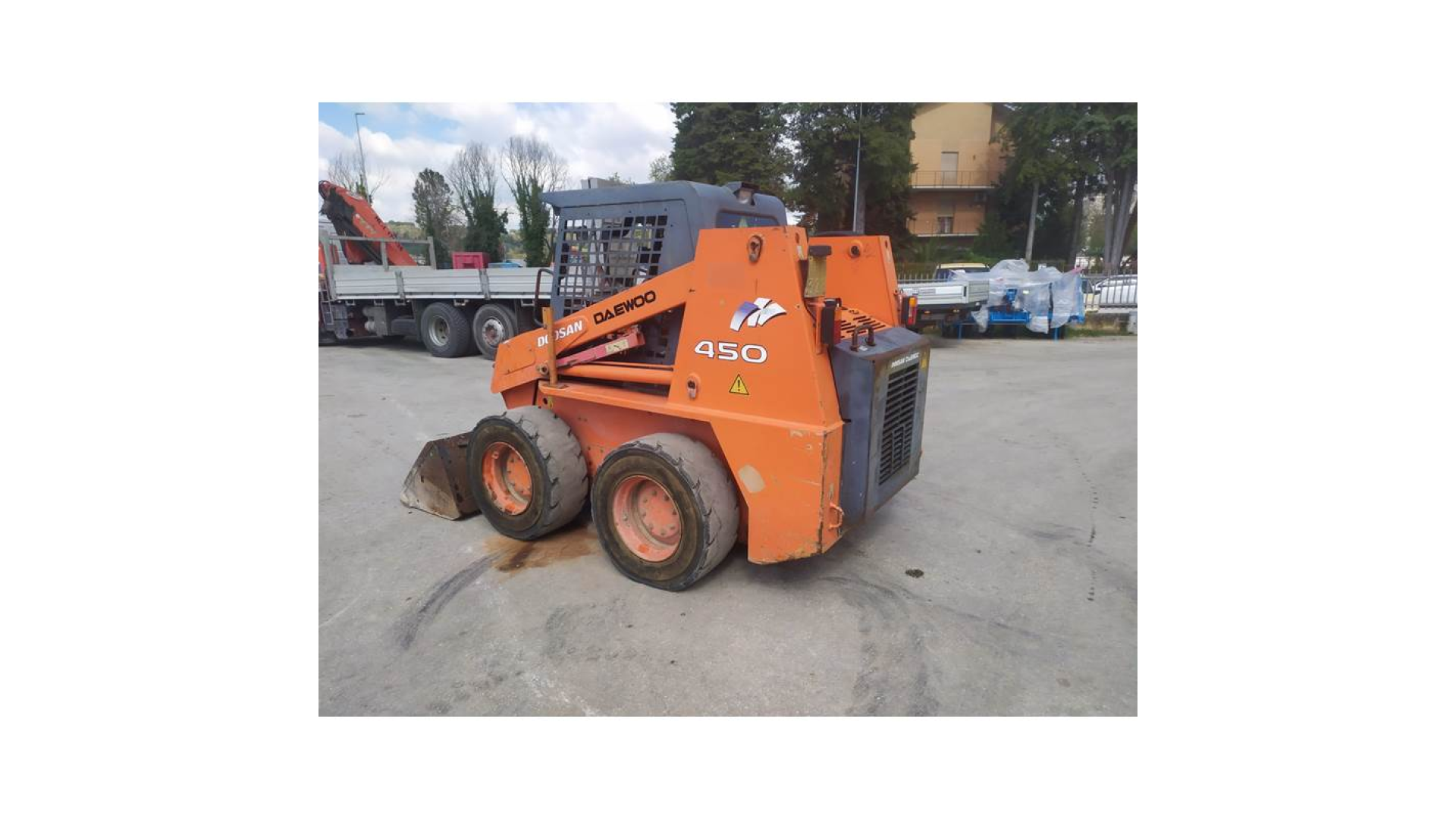 Minipala Daewoo Doosan 450 usata